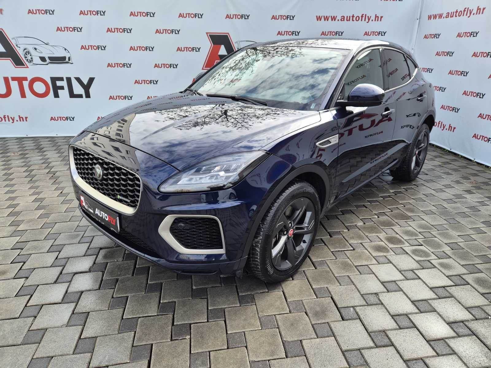 Jaguar E-Pace 1.5T R Dynamic, Led, ACC, HR auto, Kamera, u PDV-u, fotografija 10