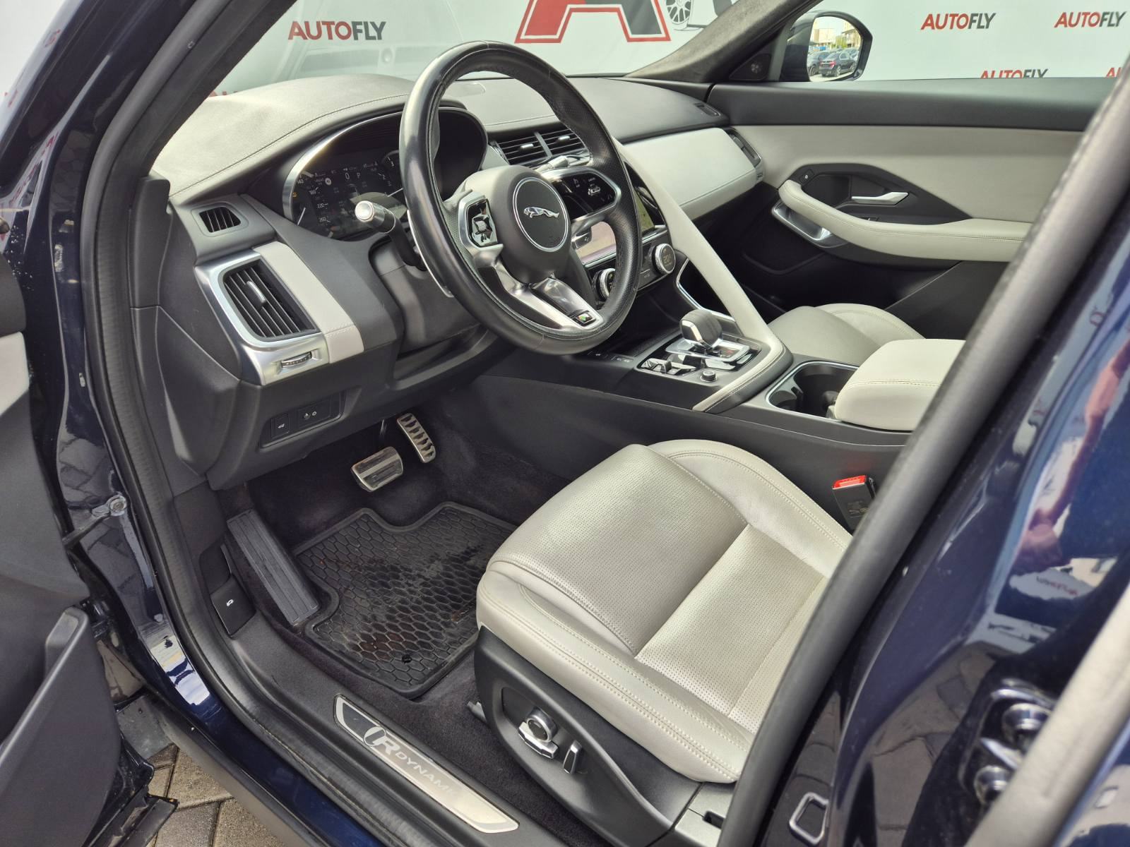 Jaguar E-Pace 1.5T R Dynamic, Led, ACC, HR auto, Kamera, u PDV-u, fotografija 15