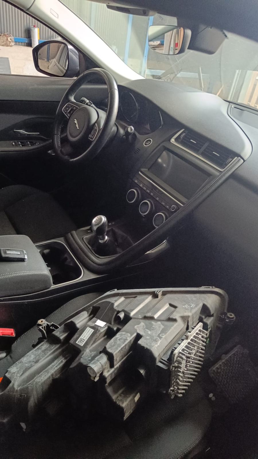 Jaguar E-Pace 150, fotografija 3