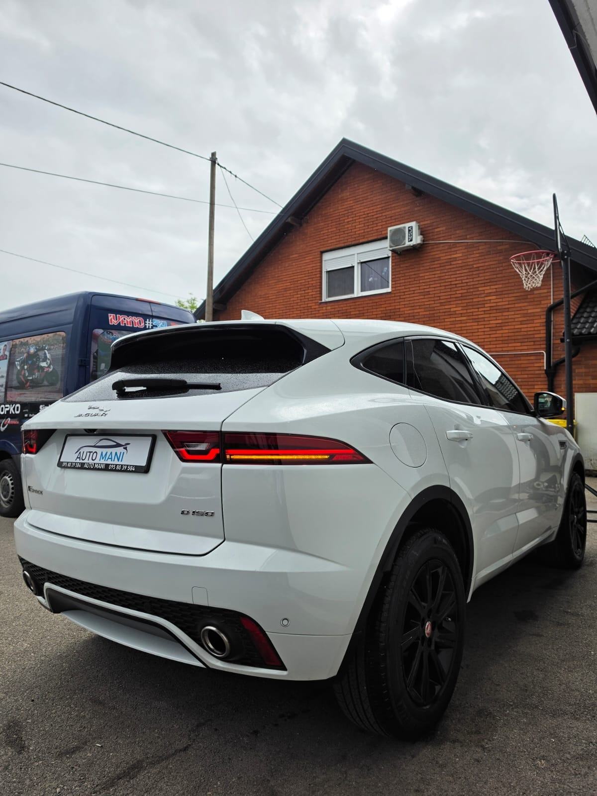Jaguar E-Pace 150D R-DYNAMIC 2019.God Reg.godinu. Top stanje., fotografija 4
