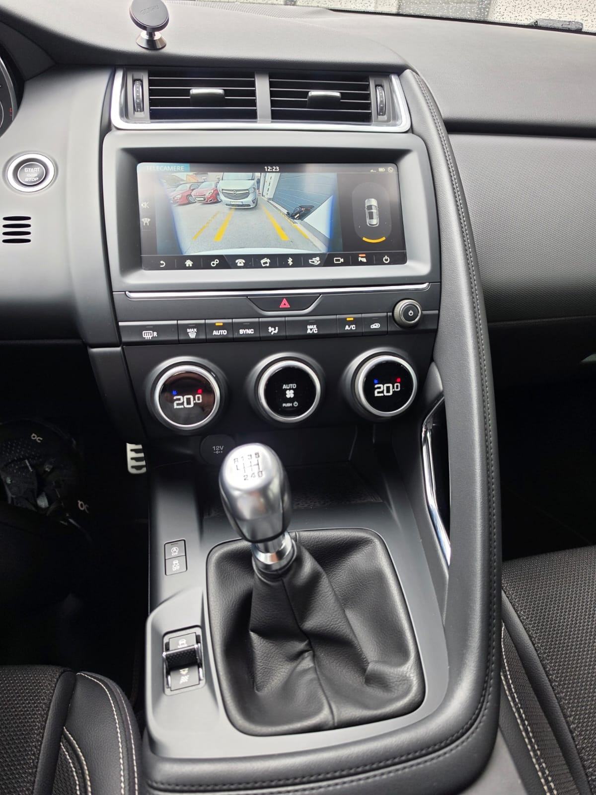 Jaguar E-Pace 150D R-DYNAMIC 2019.God Reg.godinu. Top stanje., fotografija 14