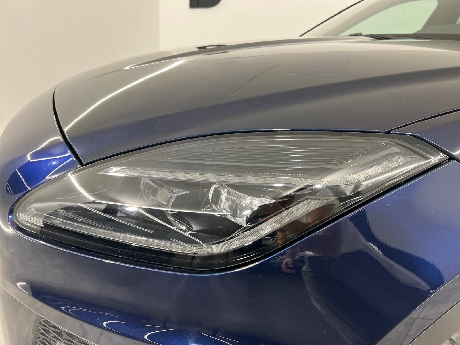 Jaguar E-Pace 2.0 AWD - 3 godine jamstva, fotografija 10
