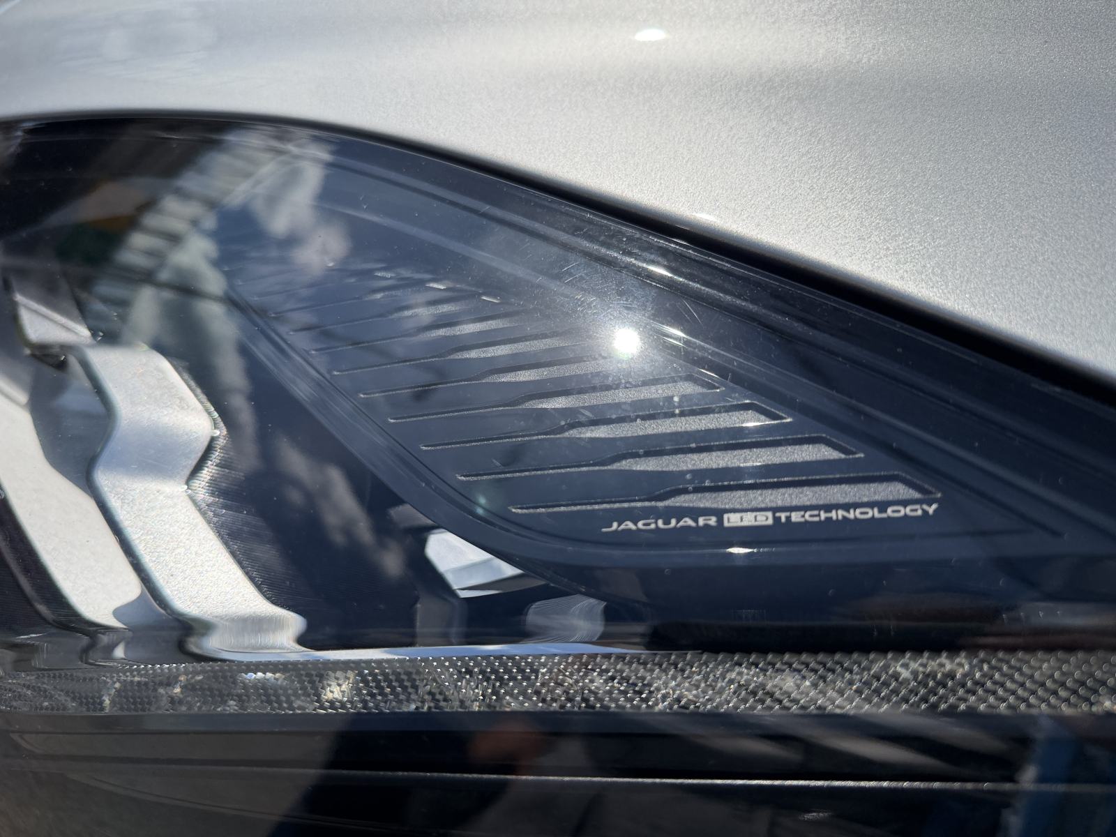 Jaguar E-Pace 2.0 D AWD S automatik. **85700** km, fotografija 14