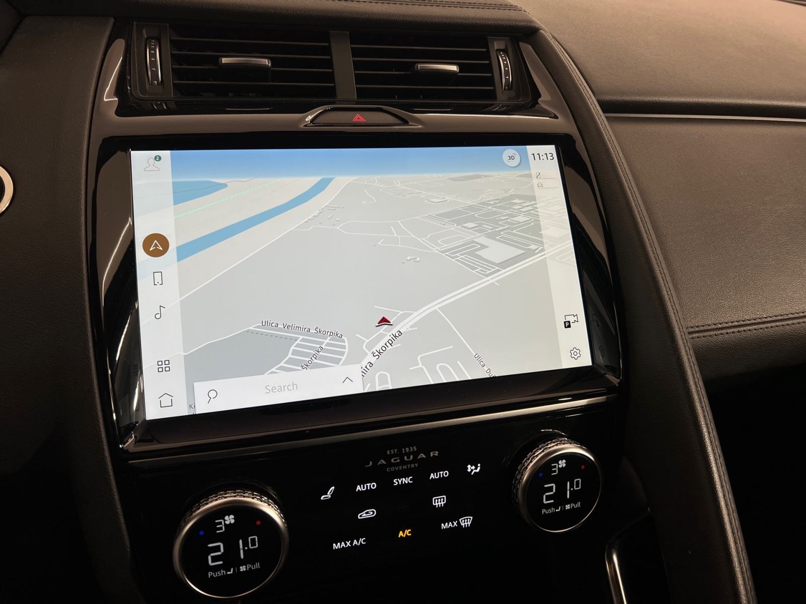Jaguar E-Pace 2.0 SE 163 AWD - 3 godine jamstva, fotografija 18
