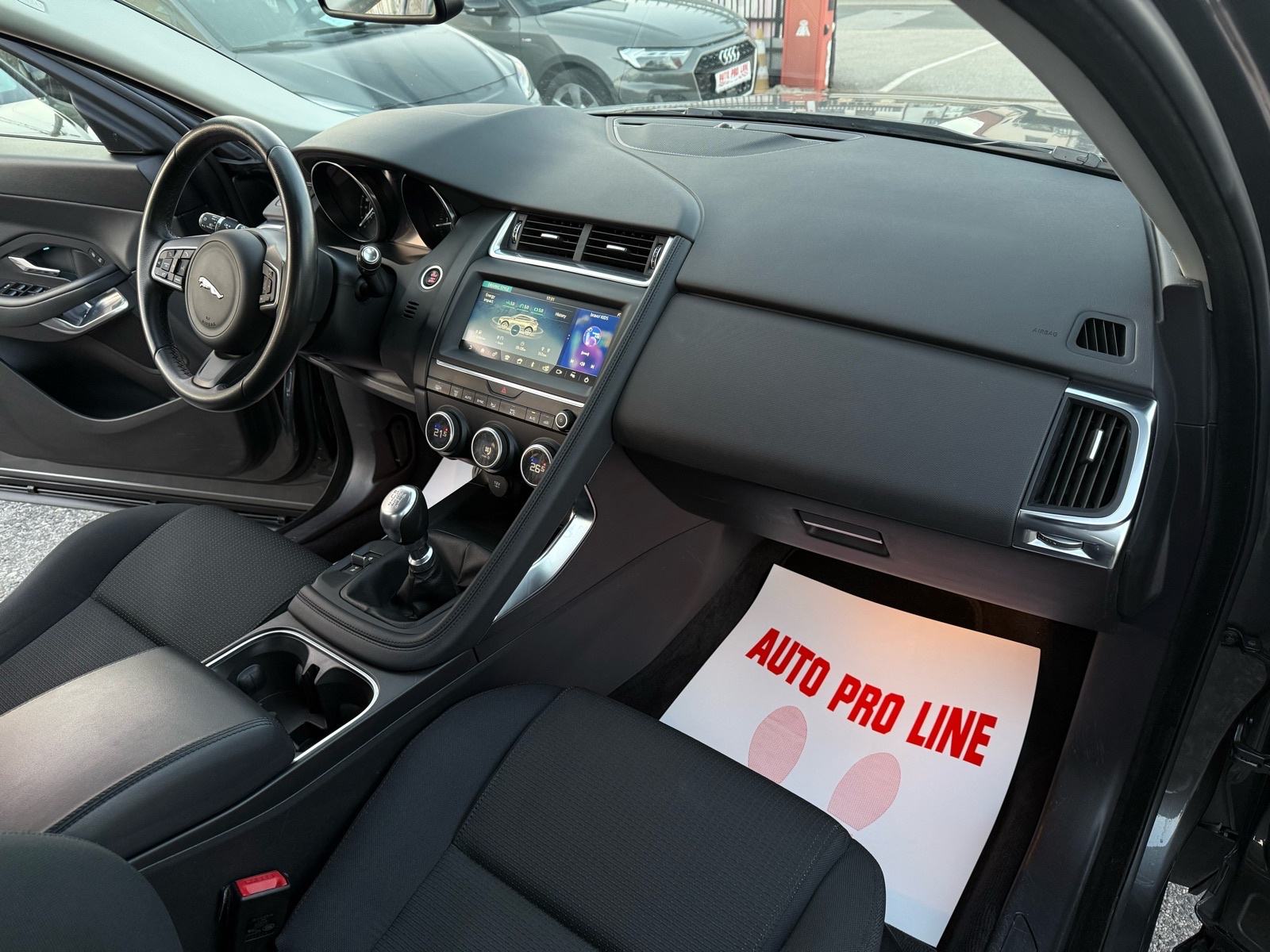 Jaguar E-Pace 2.0d /// 1.Vlasnik, KAO NOV, 16.499€, fotografija 12