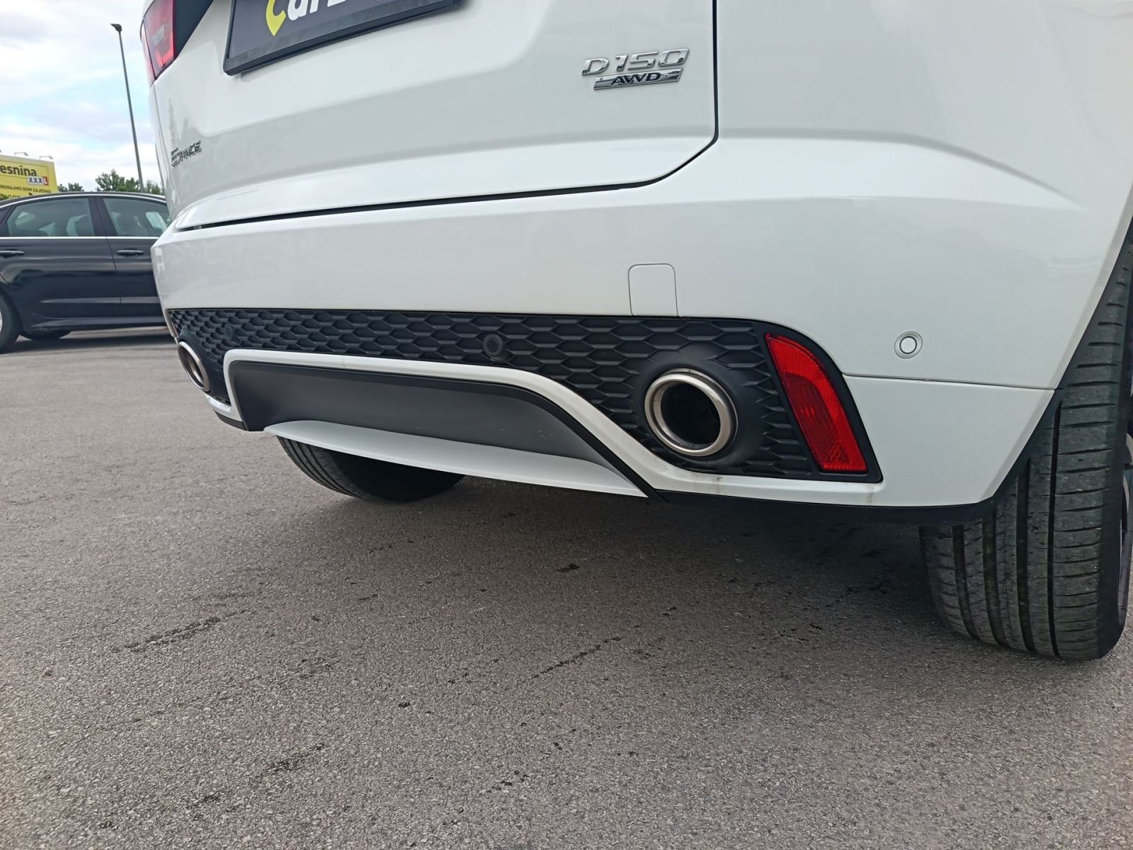 Jaguar E-Pace S 2.0D 150HP AWD A9 R-DYNAMIC - 3 godine jamstva, fotografija 14