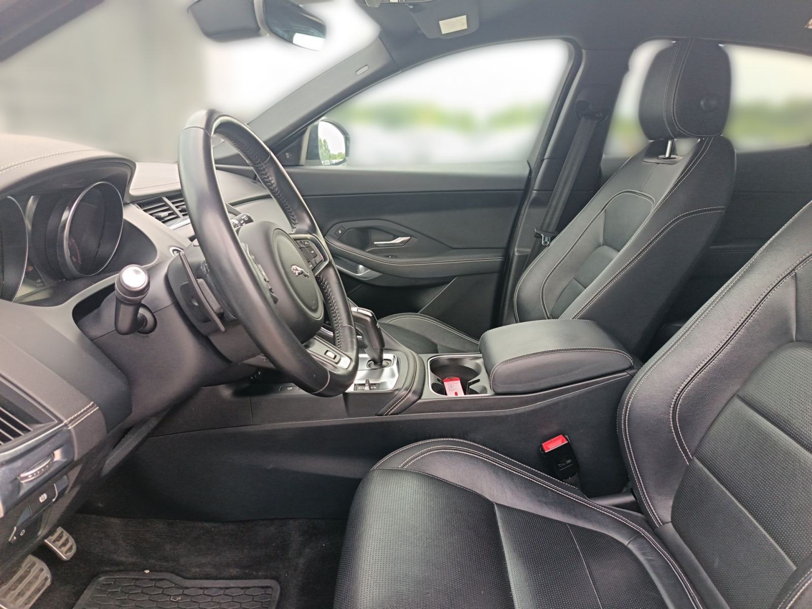 Jaguar E-Pace S 2.0D 150HP AWD A9 R-DYNAMIC - 3 godine jamstva, fotografija 15