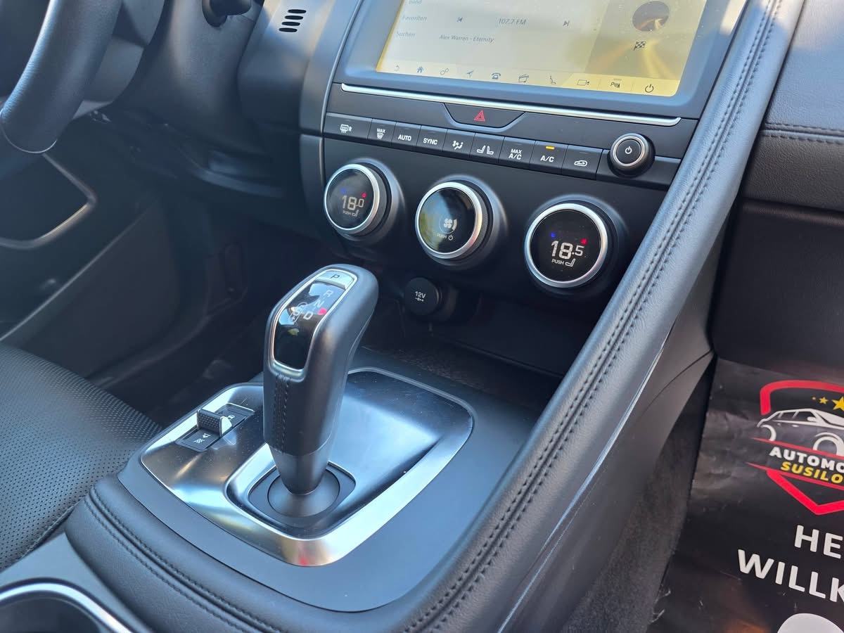 Jaguar E-Pace D150 S Automatik/ Meridian / AWD, fotografija 14