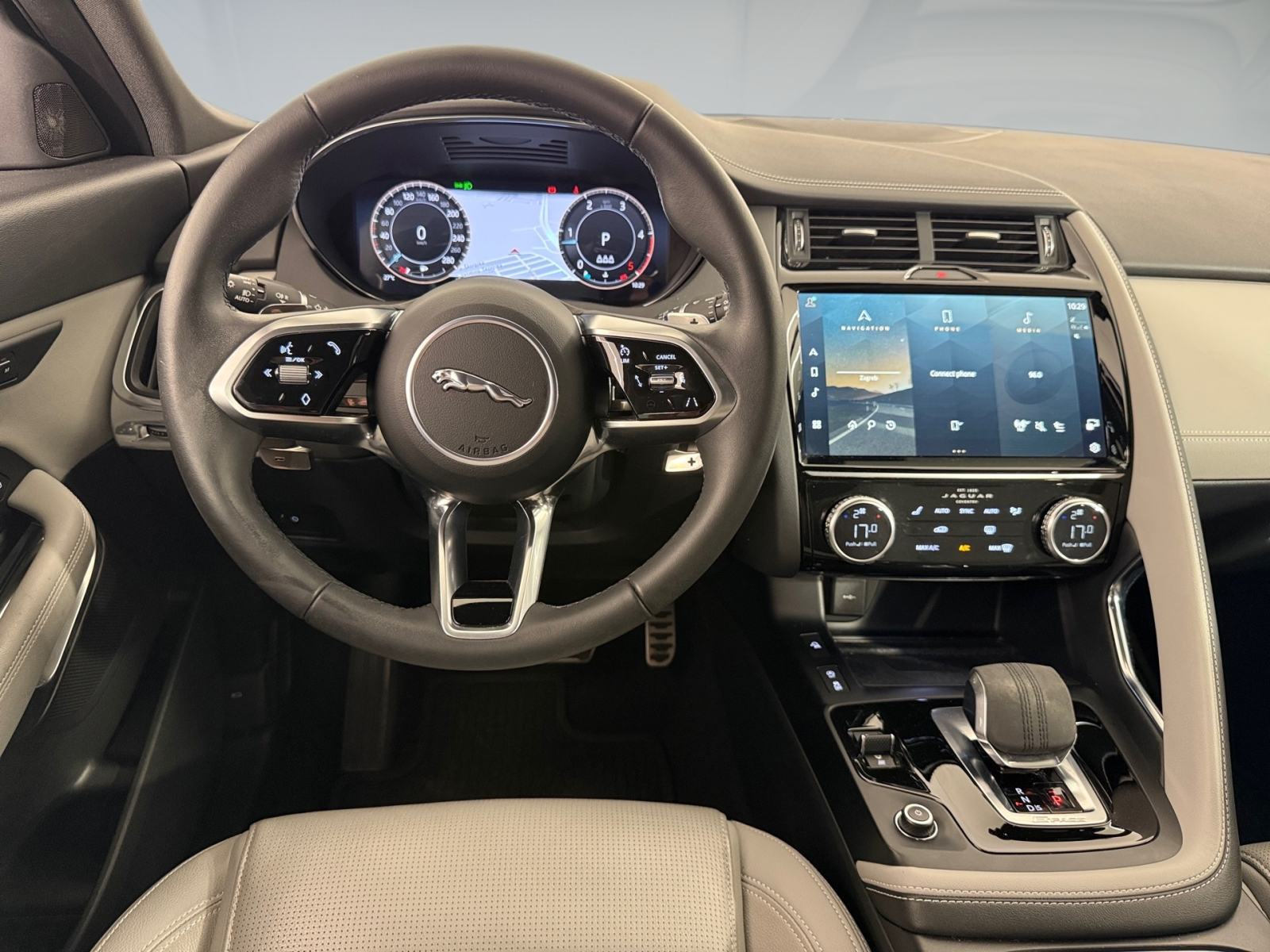 Jaguar E-Pace R-DYN S 2.0 163 AWD A9 MHEV, fotografija 15