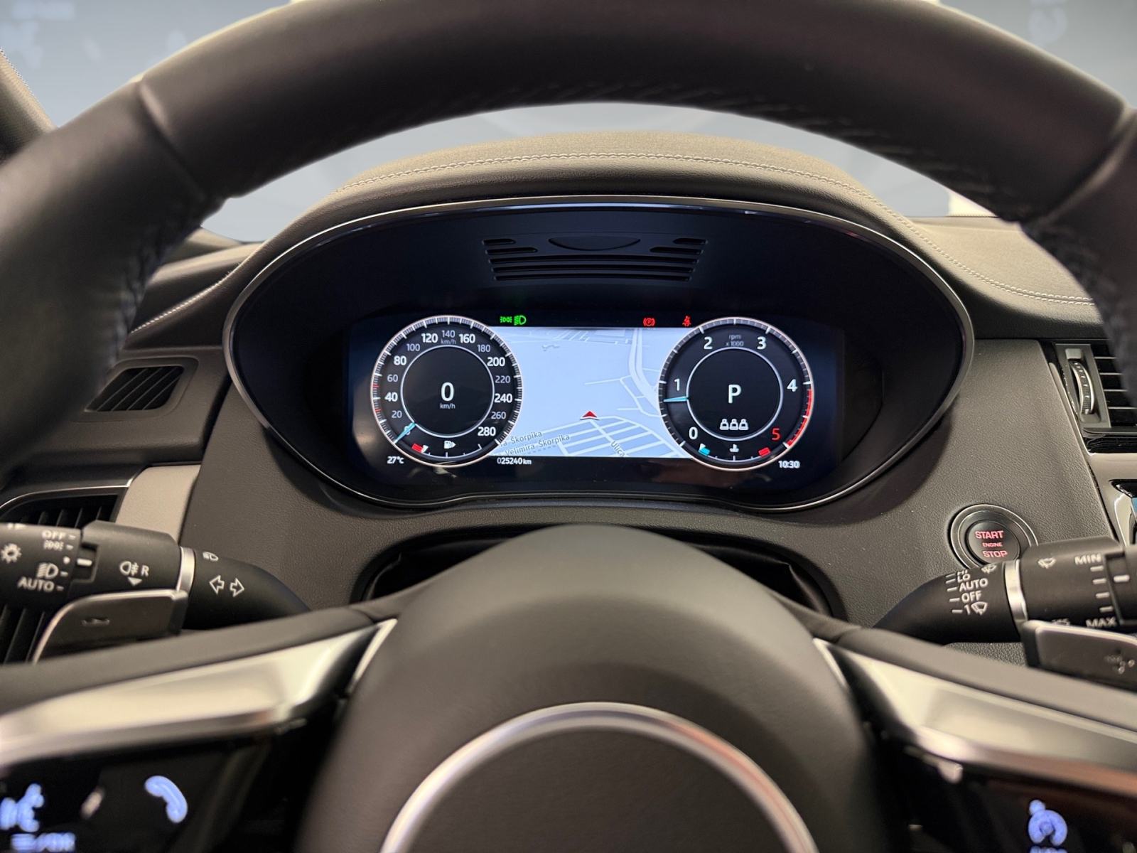 Jaguar E-Pace R-DYN S 2.0 163 AWD A9 MHEV, fotografija 16