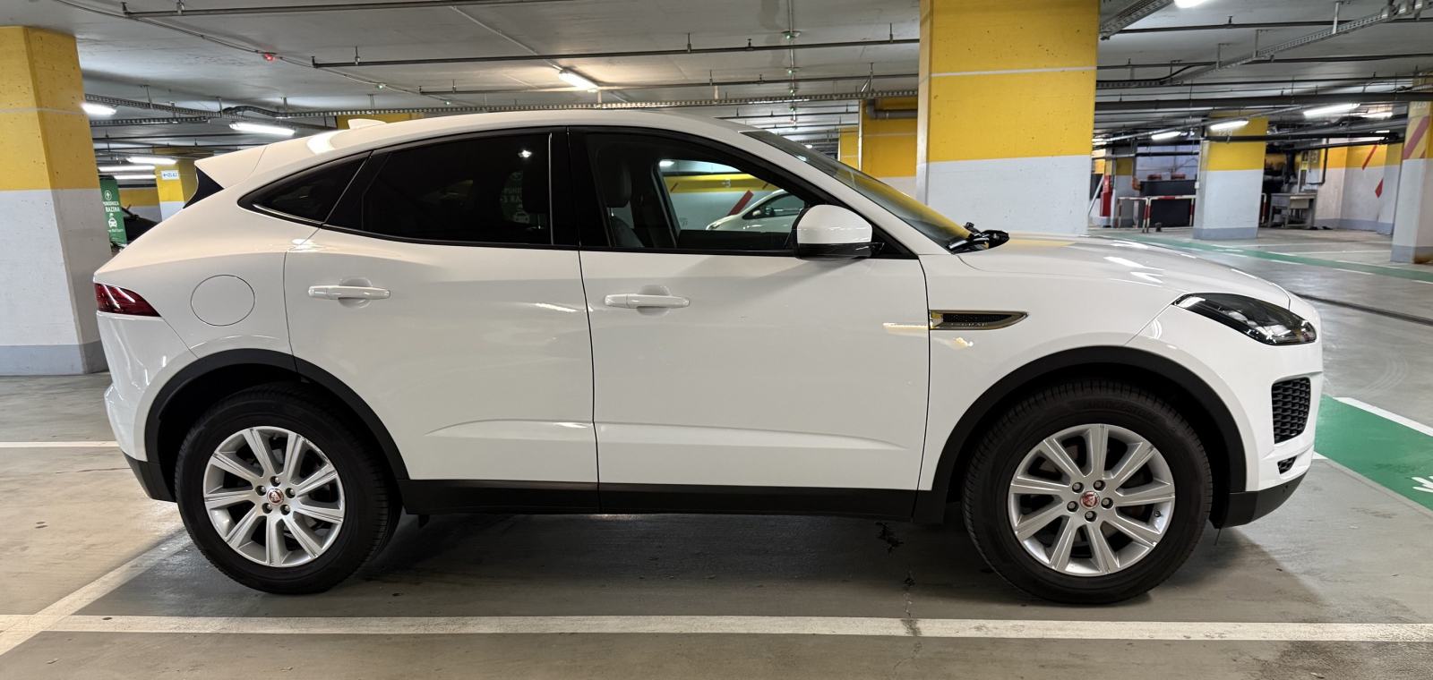 JAGUAR E-PACE Dynamic, fotografija 3