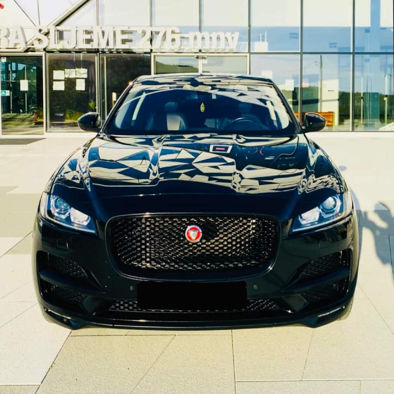 Jaguar F-Pace 2.0 D automatik, fotografija 2