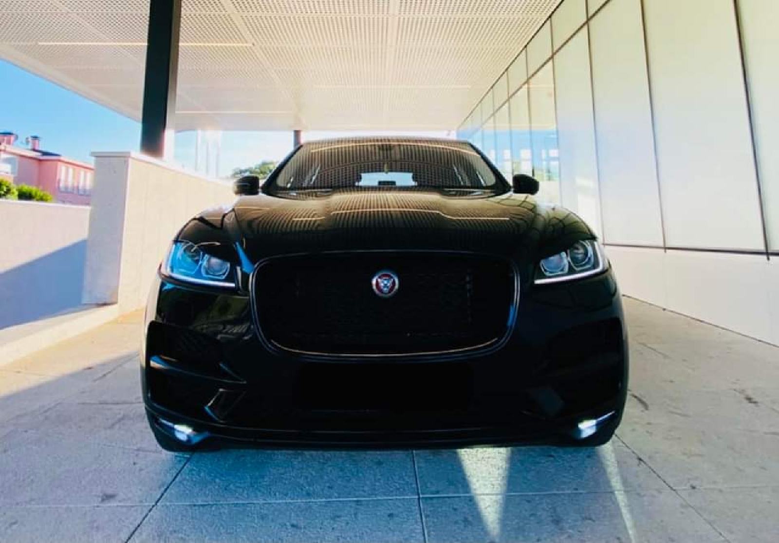 Jaguar F-Pace 2.0 D automatik, fotografija 10