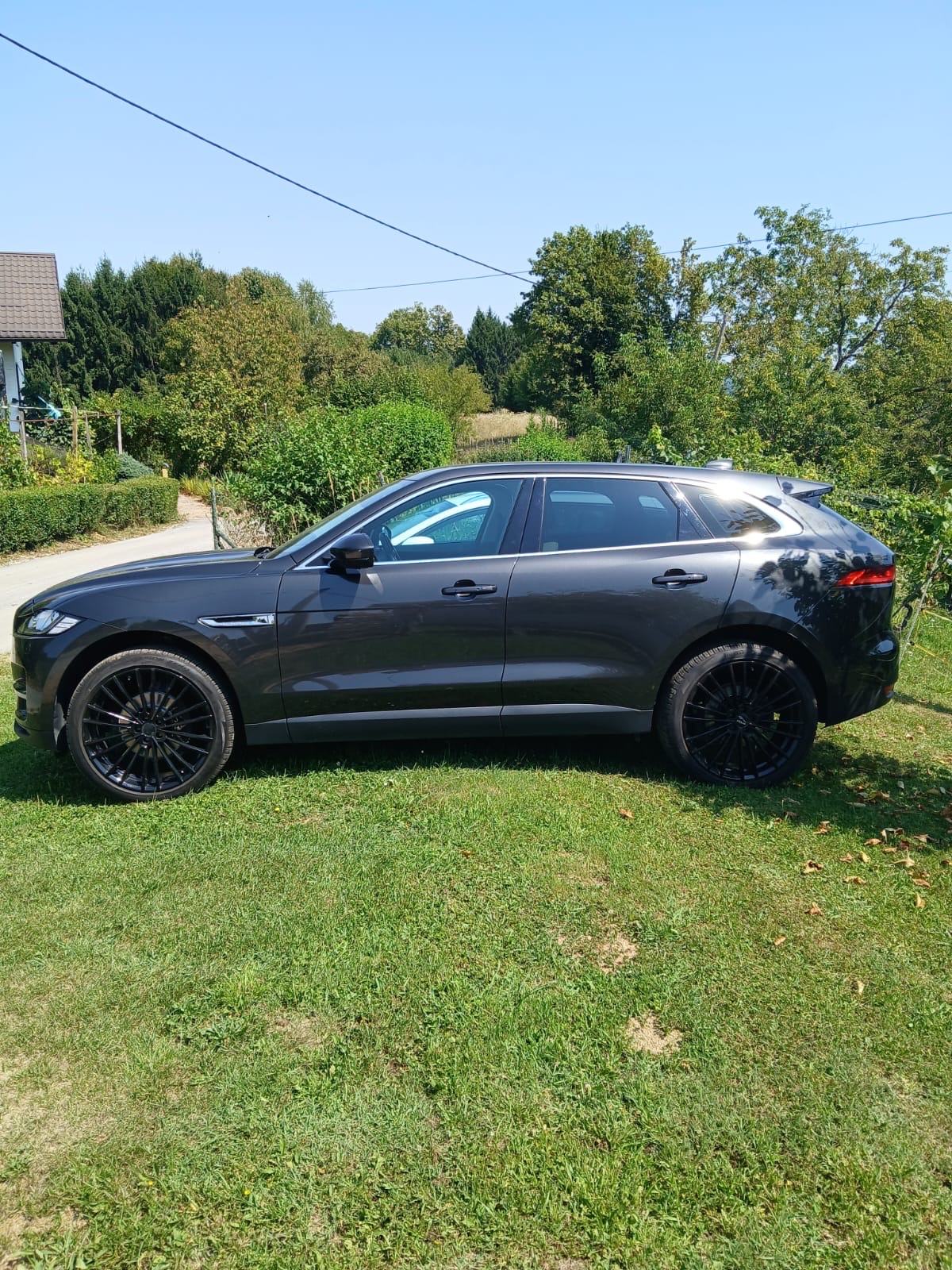 Jaguar F-Pace 2.0 D automatik, fotografija 2
