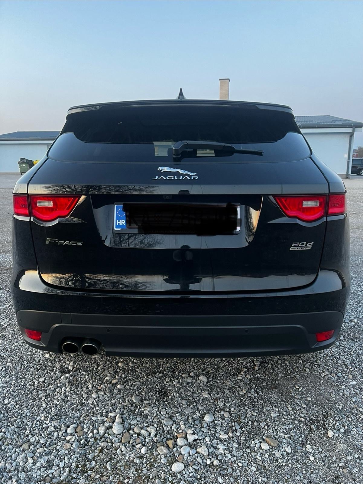 Jaguar F-Pace R-Sport 2.0d AWD, fotografija 5