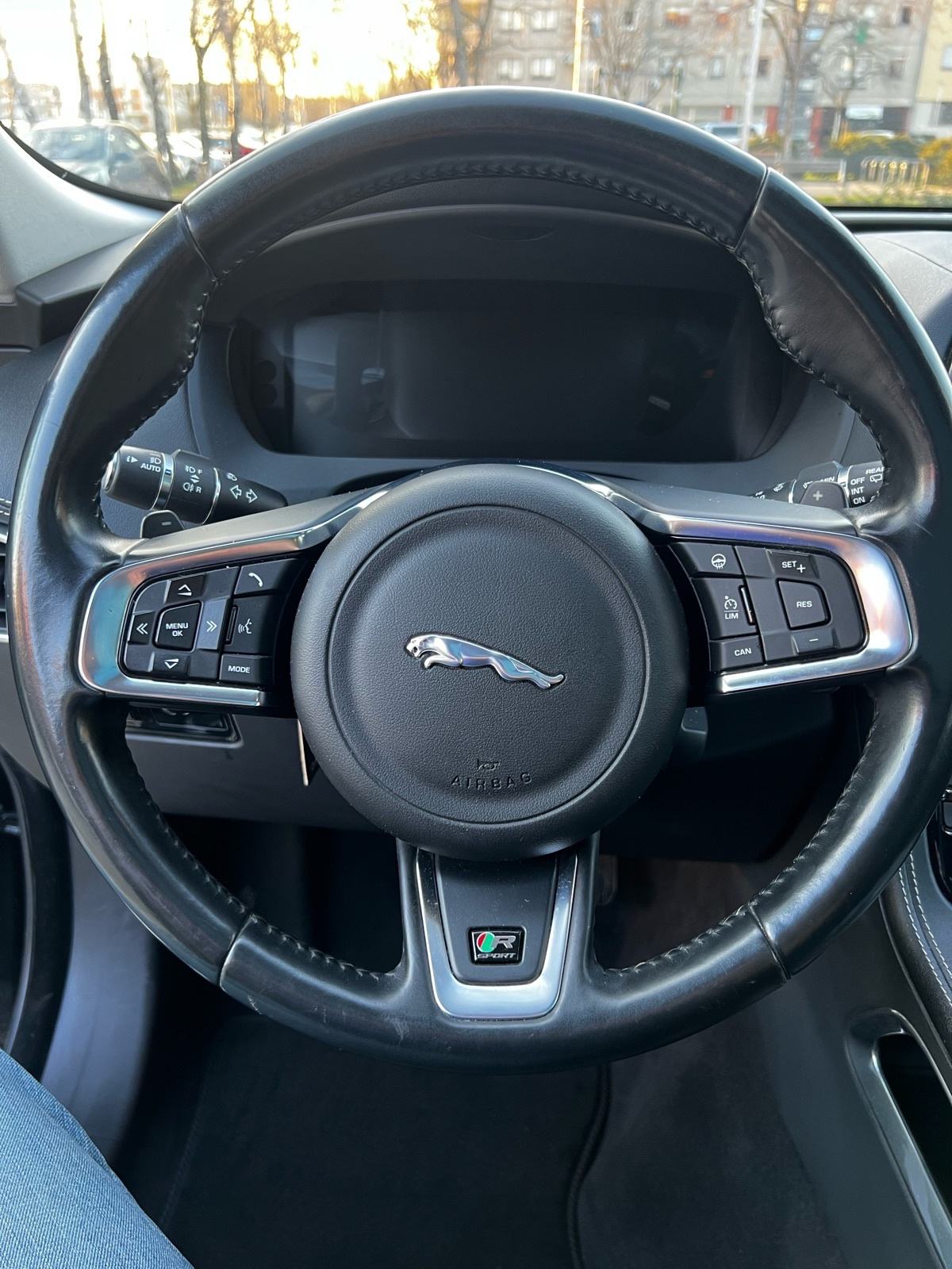 Jaguar F-Pace R-Sport 2.0d AWD, fotografija 14