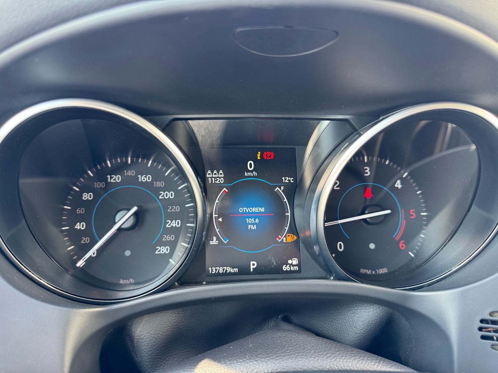 Jaguar F-Pace 2.0 D Prestige 4x4. automatik, servis, garancija, fotografija 14