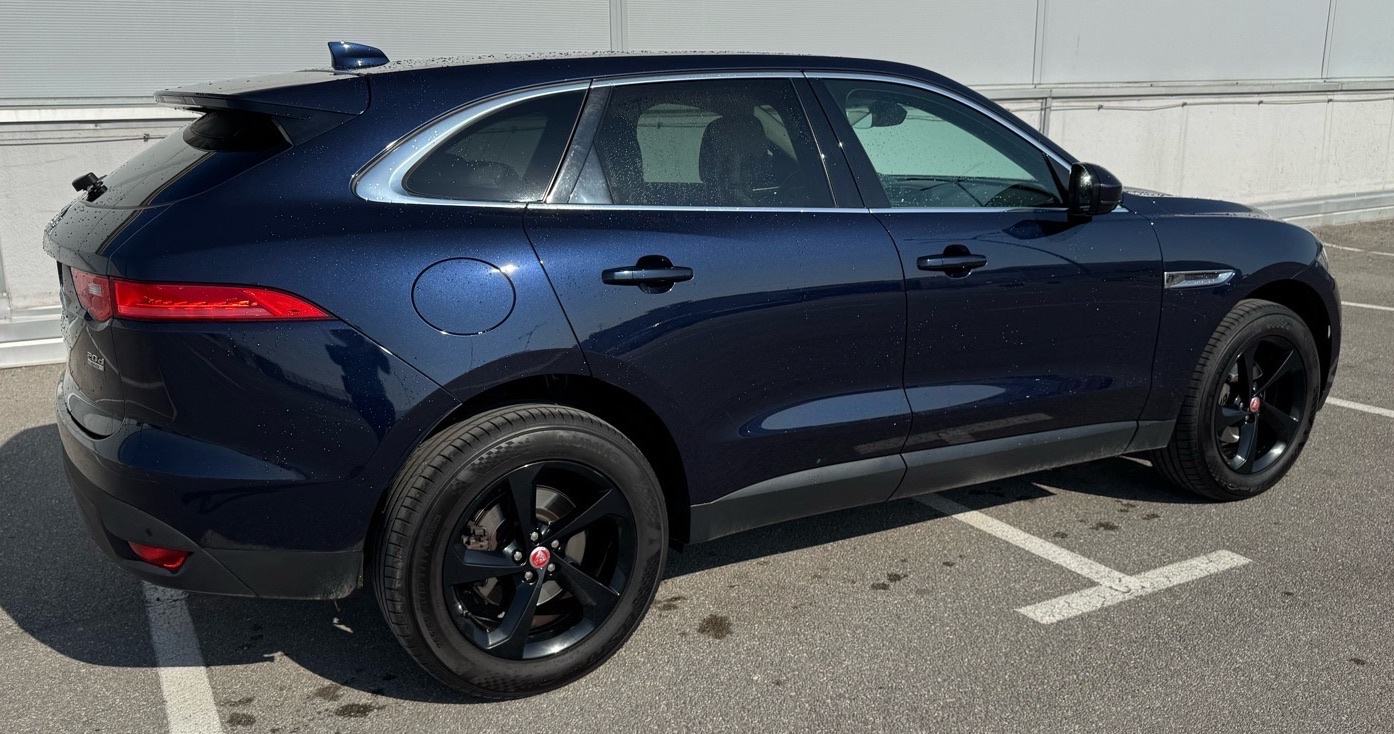 Jaguar F-Pace 2.0 D Prestige 4x4. automatik, servis, garancija, fotografija 7