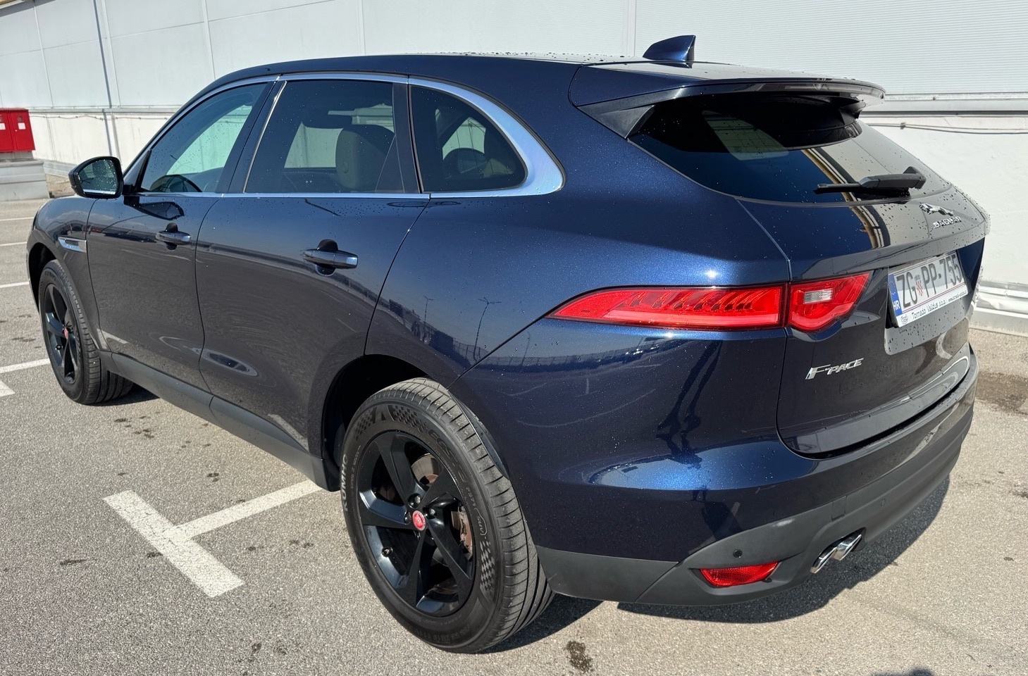 Jaguar F-Pace 2.0 D Prestige 4x4. automatik, servis, garancija, fotografija 8
