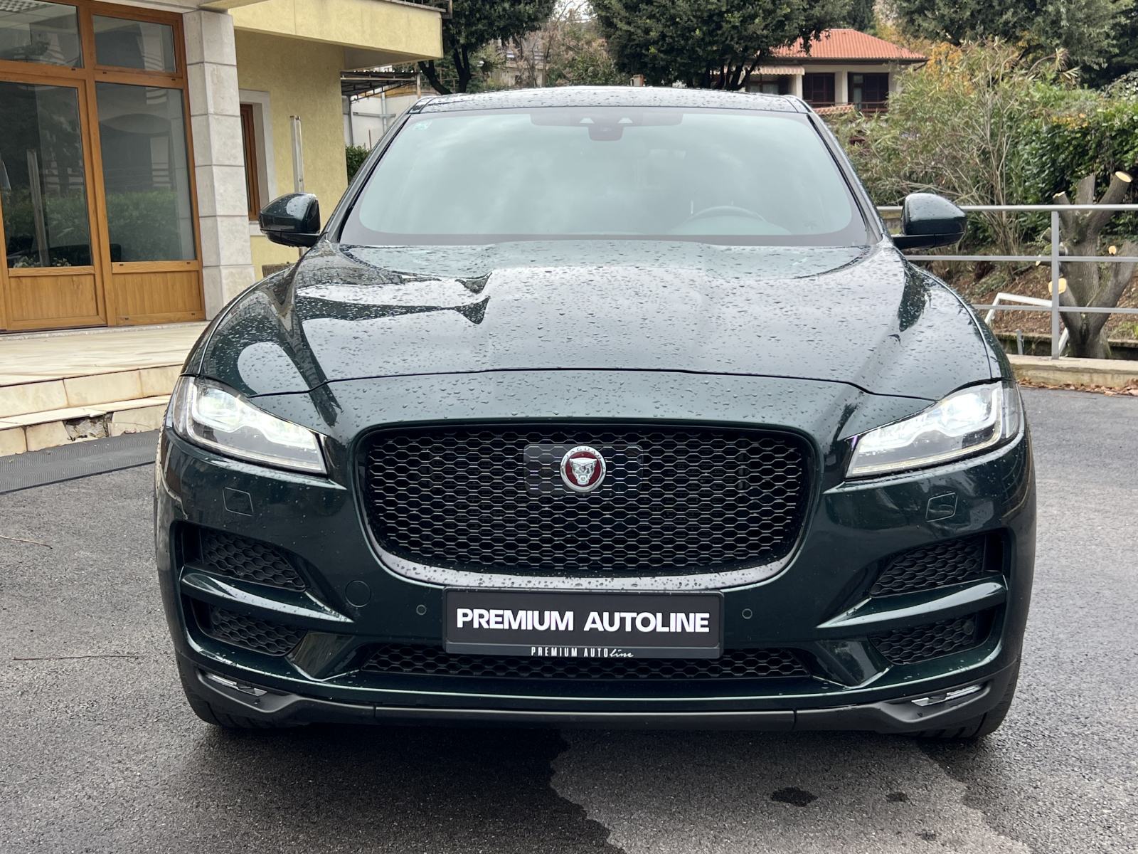 Jaguar F-Pace 2.0 D Prestige, fotografija 2