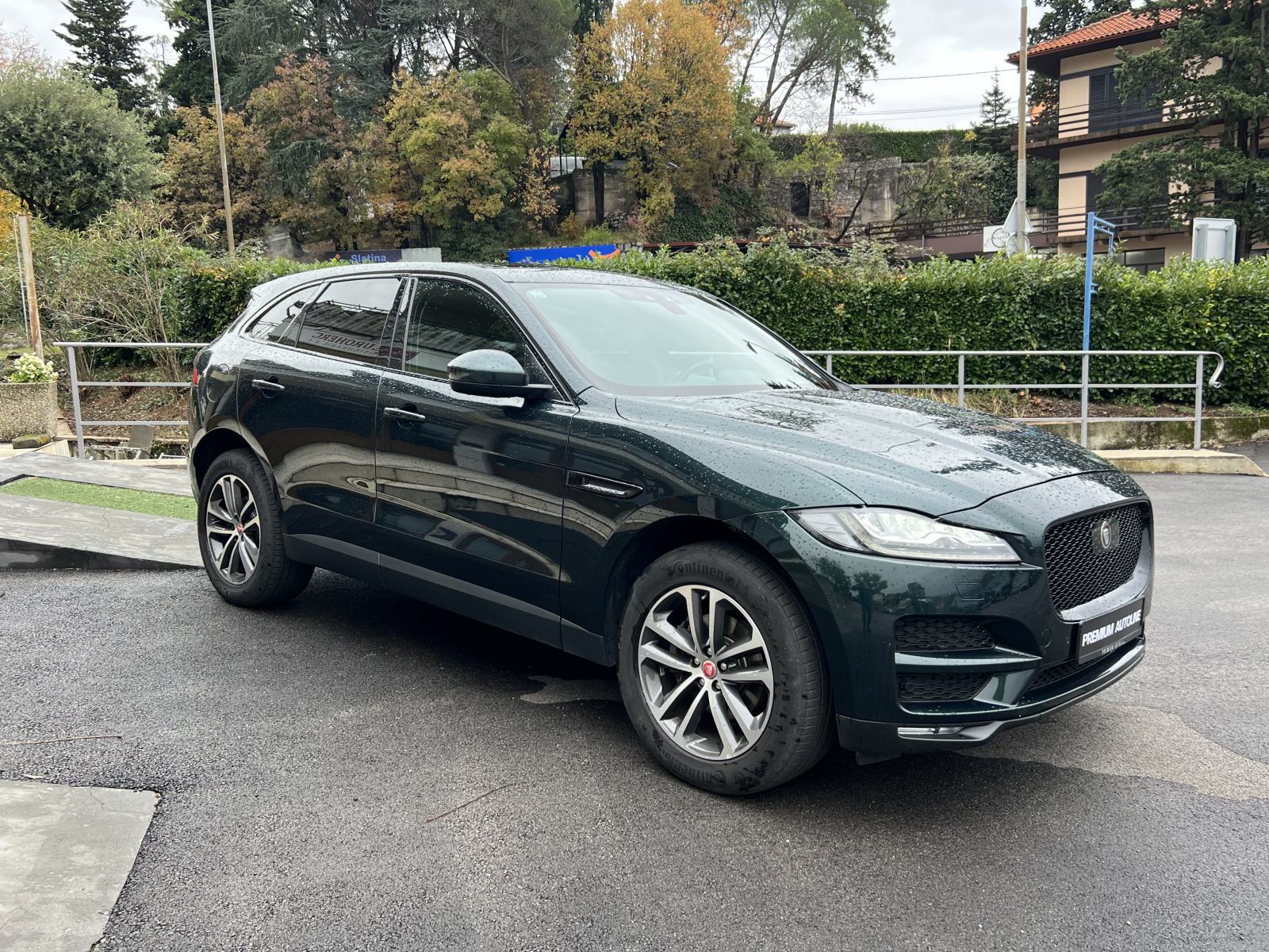 Jaguar F-Pace 2.0 D Prestige, fotografija 3
