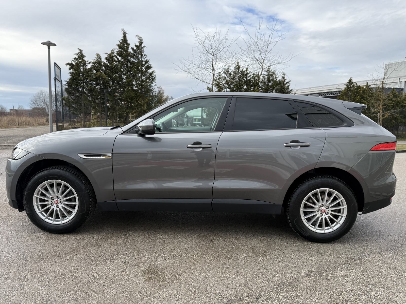 *Jaguar F-Pace 2.0 D*TOP STANJE*SAMO 129 000KM*, fotografija 8