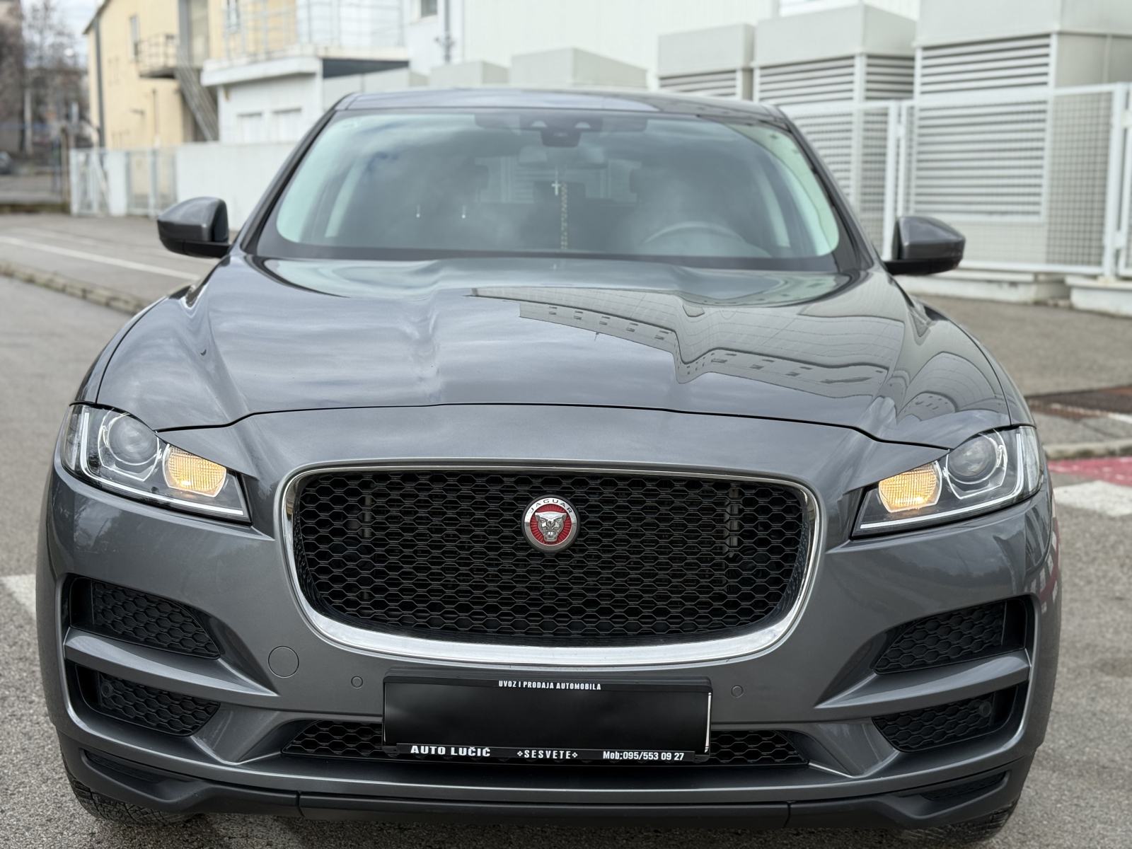 *Jaguar F-Pace 2.0 D*TOP STANJE*SAMO 129 000KM*, fotografija 2