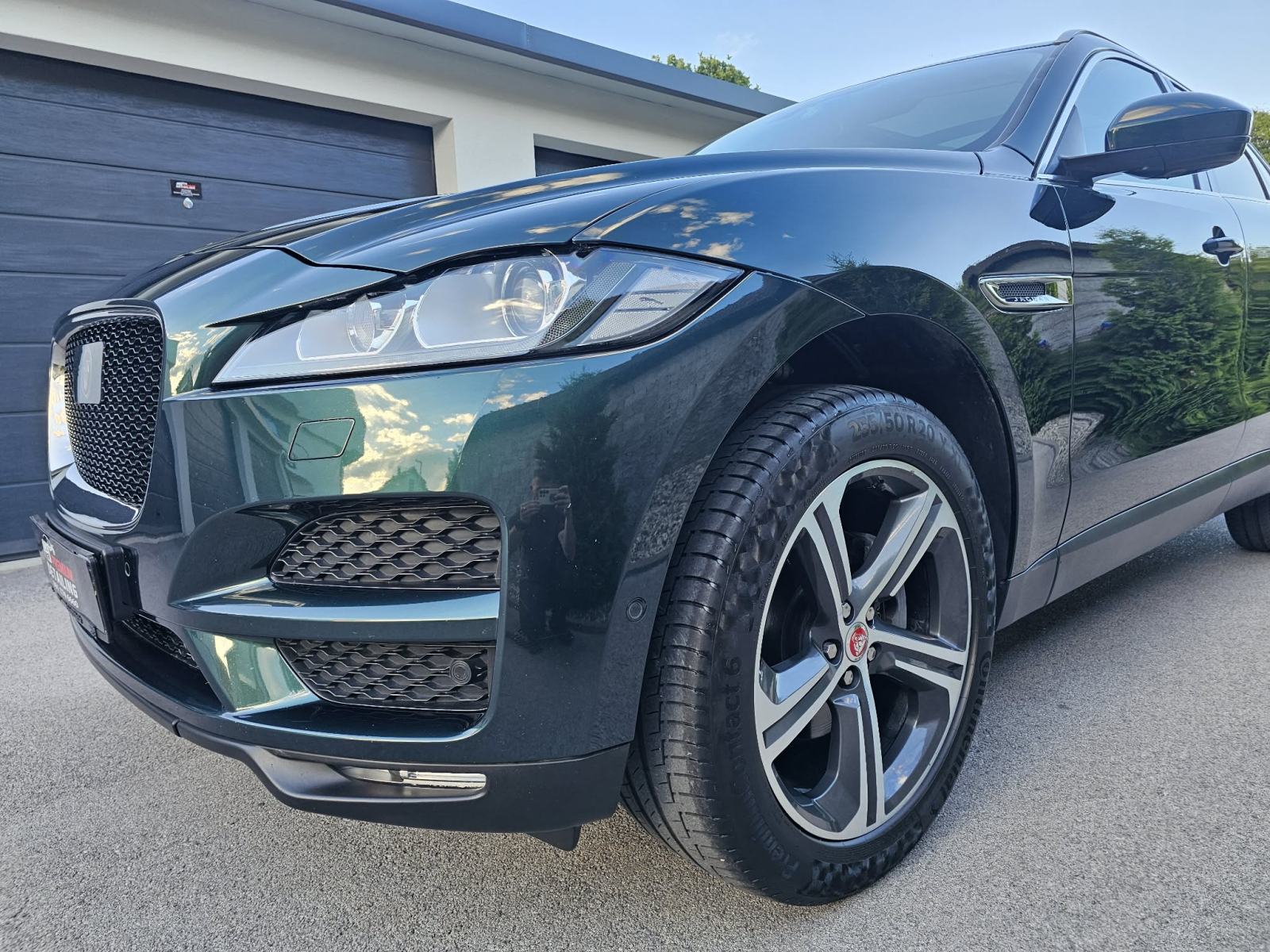 Jaguar F-Pace 2.0 D, fotografija 8