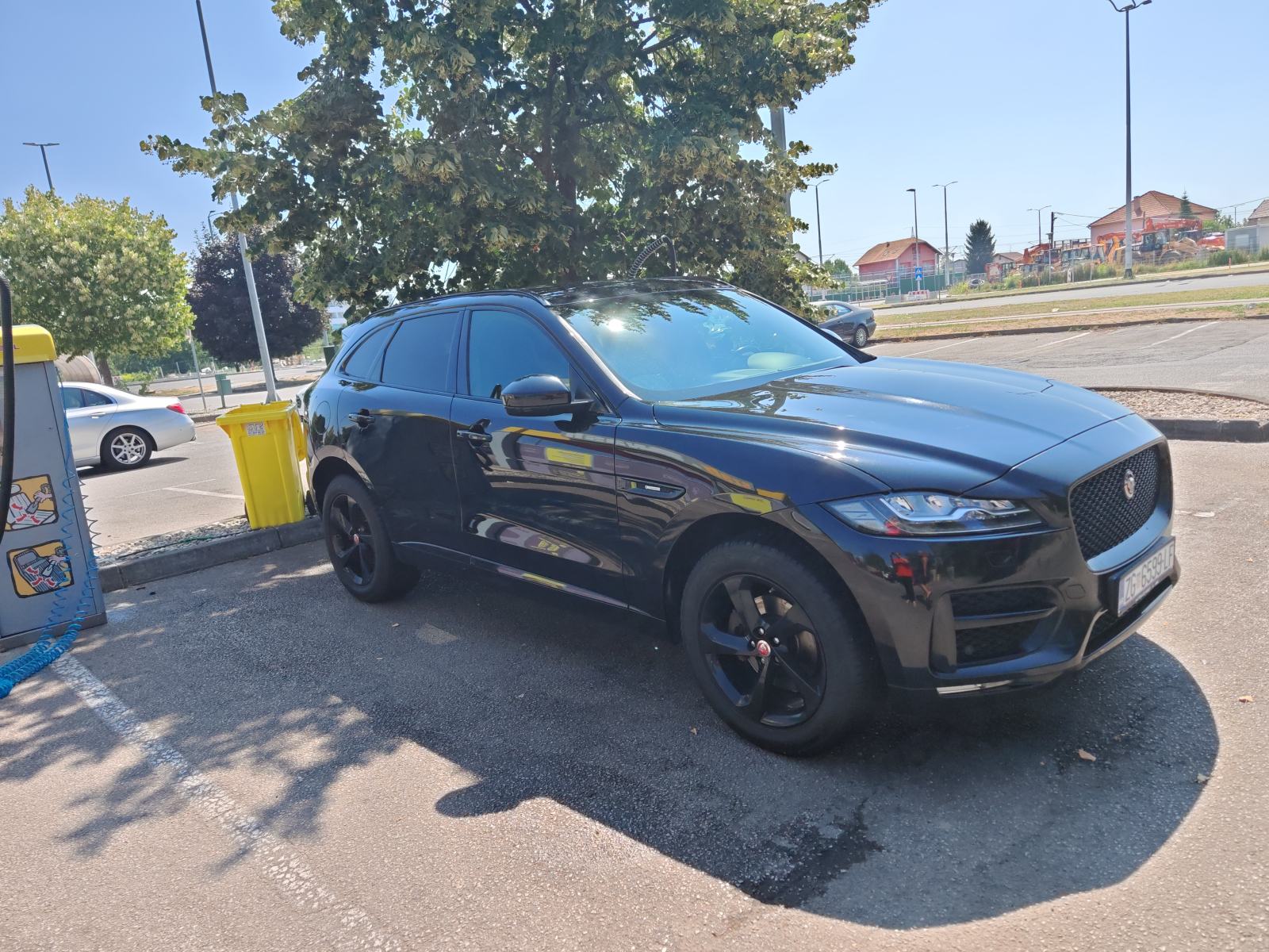 Jaguar F-Pace 2.0 D, fotografija 15