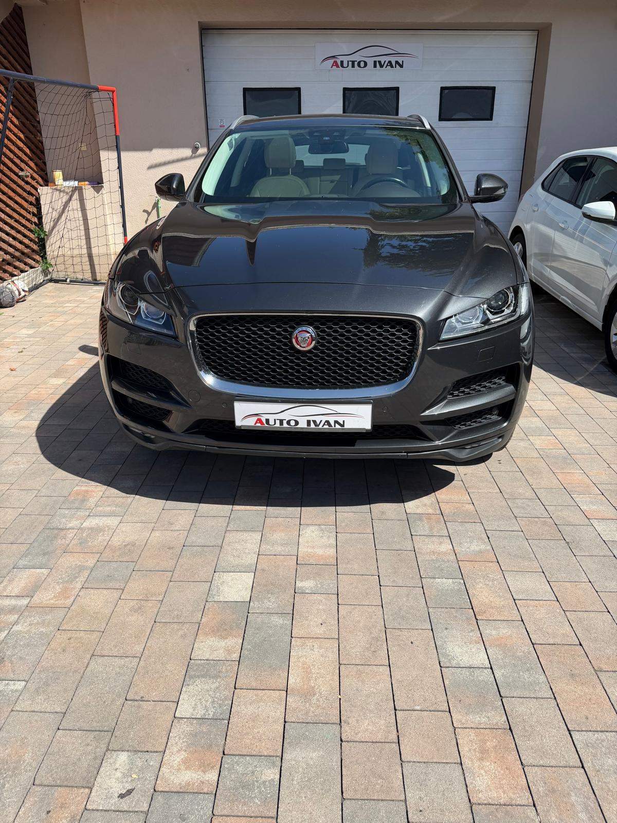 Jaguar F-Pace 2.0 D, fotografija 3
