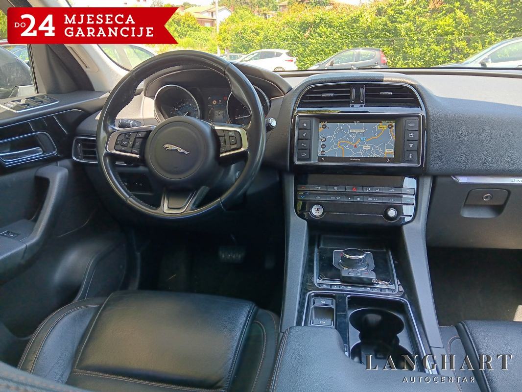 Jaguar F-Pace 2.0 D Sport,Automatik,Garancija,LEASING, fotografija 14