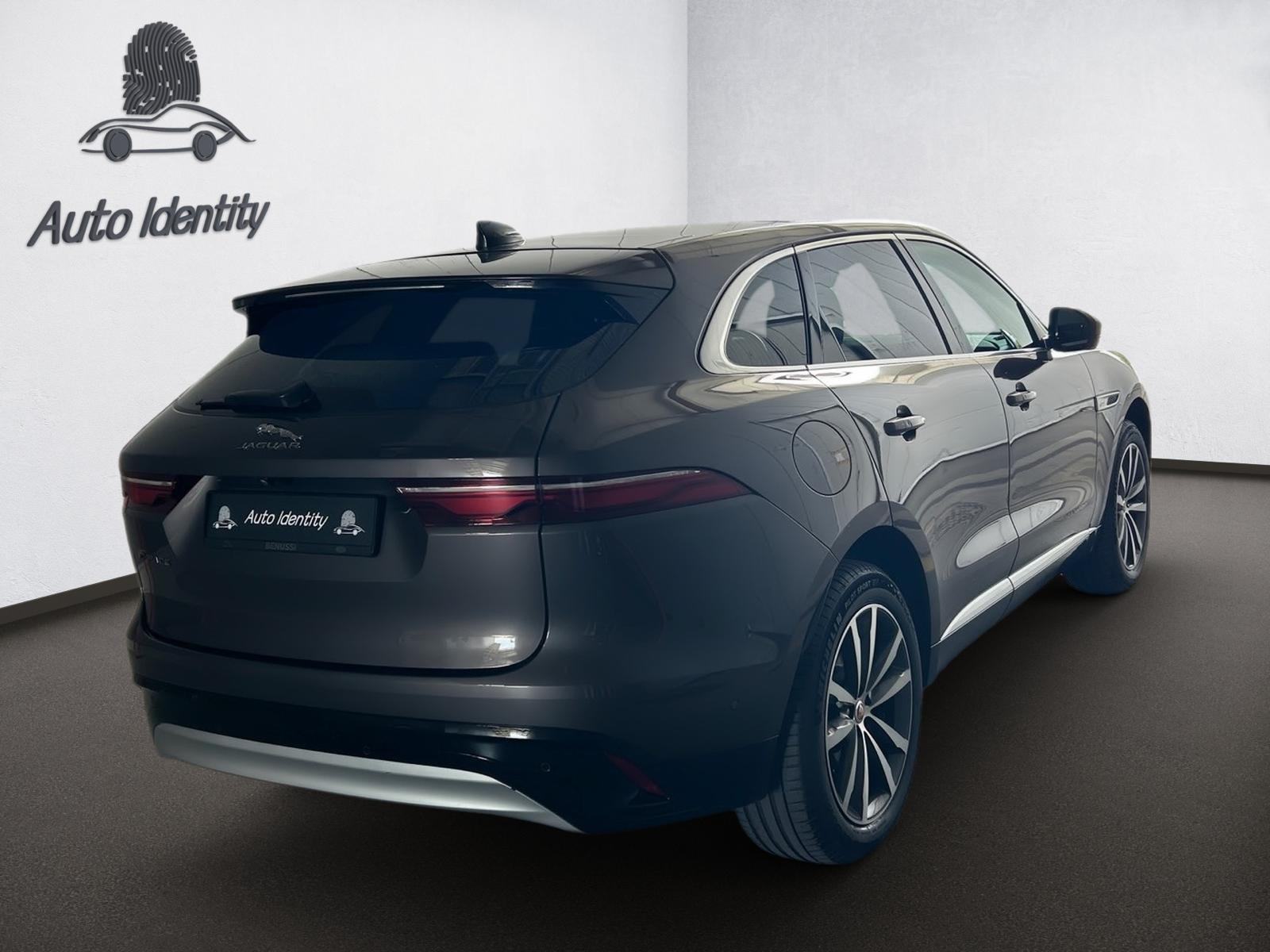 Jaguar F-Pace 2.0d SE AUTOMATIK,REG.05/2027,PDV, PANORAMA,LED,NAVI,AWD, fotografija 10