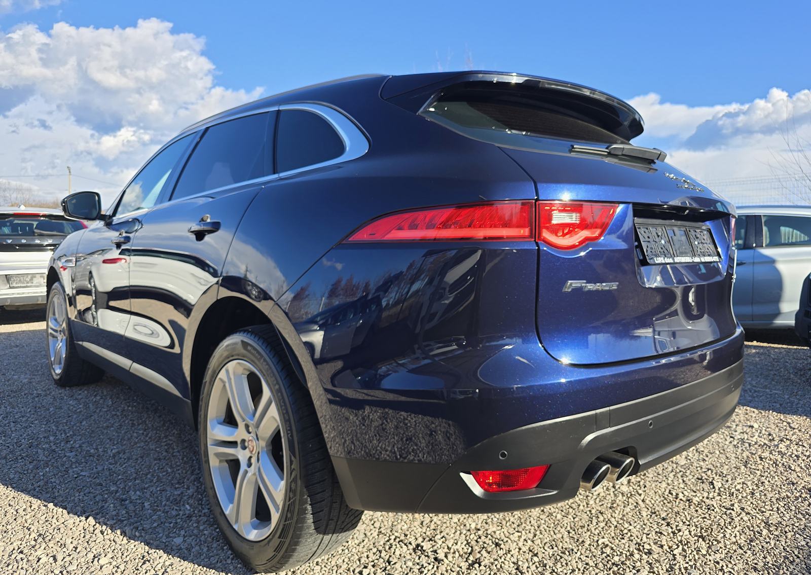 Jaguar F-Pace 2.0d PORTFOLIO 1. Vlasnik, veliki servis, sva oprema TOP, fotografija 2