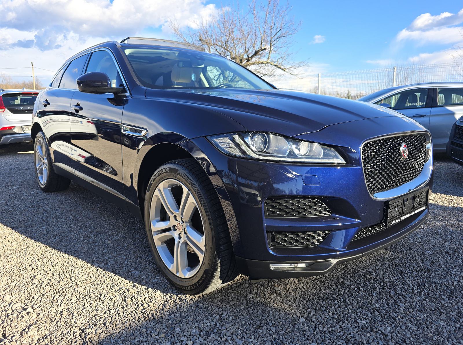 Jaguar F-Pace 2.0d PORTFOLIO 1. Vlasnik, veliki servis, sva oprema TOP, fotografija 7