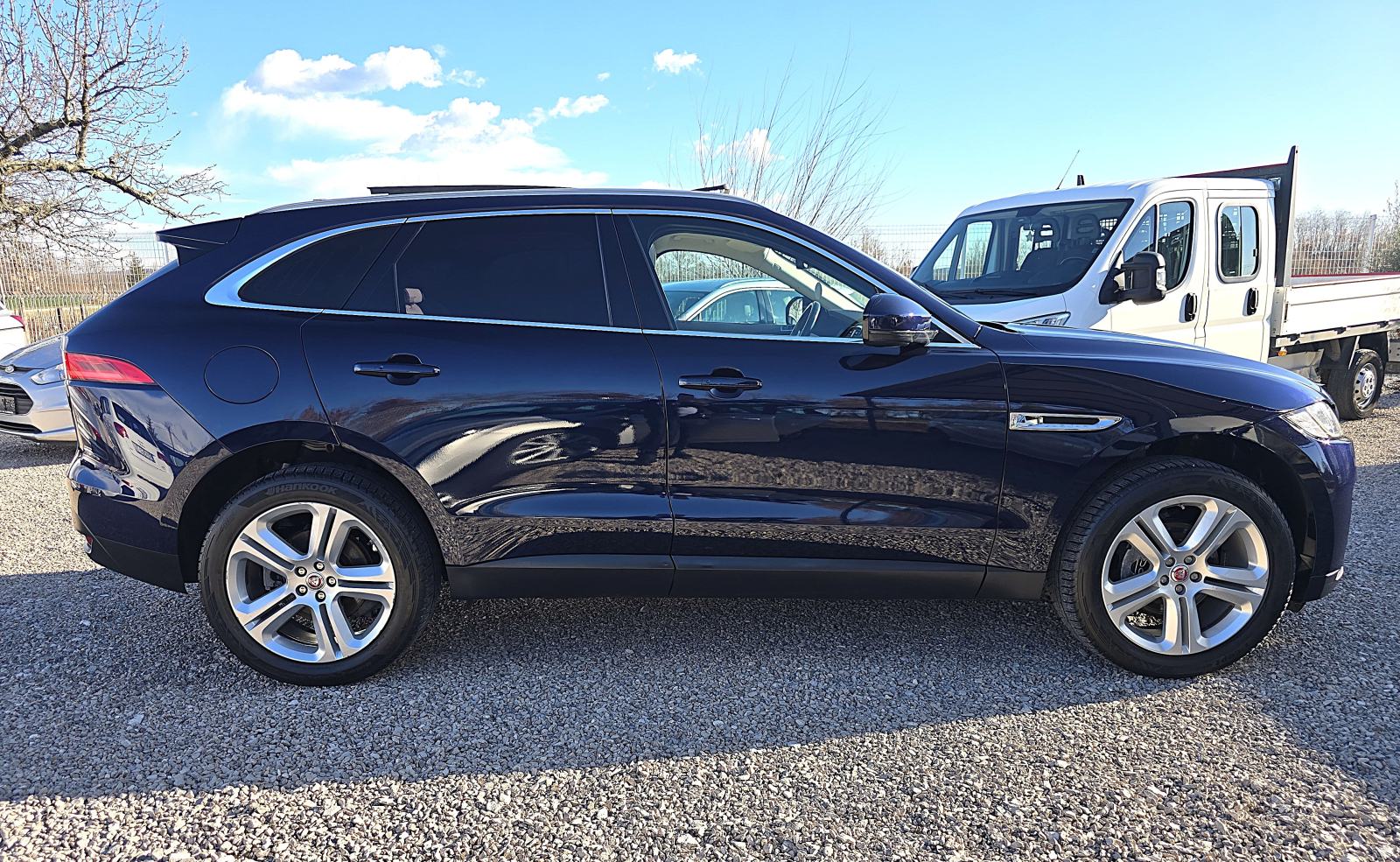 Jaguar F-Pace 2.0d PORTFOLIO 1. Vlasnik, veliki servis, sva oprema TOP, fotografija 8