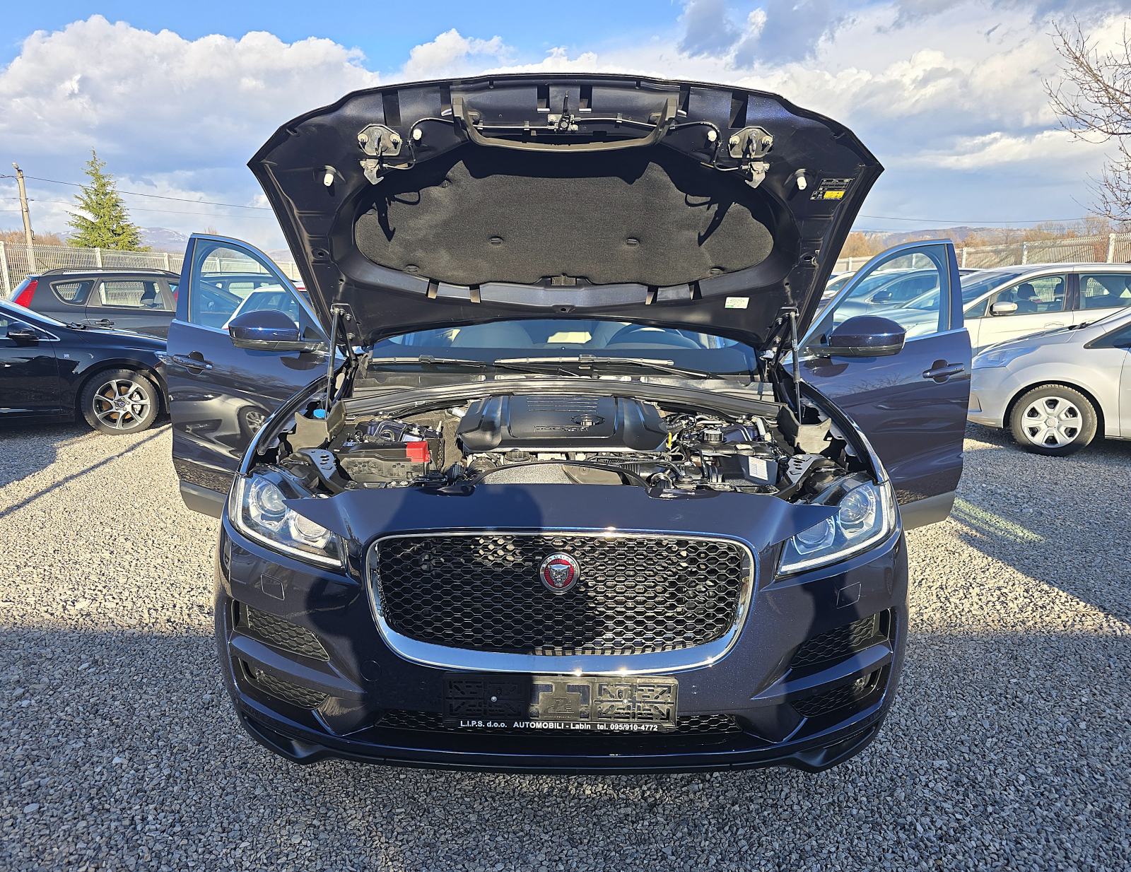 Jaguar F-Pace 2.0d PORTFOLIO 1. Vlasnik, veliki servis, sva oprema TOP, fotografija 9
