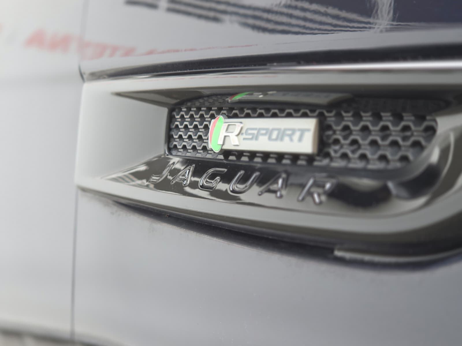 Jaguar F-Pace 2,0d R-SPORT automatik JAMSTVO 12, fotografija 14