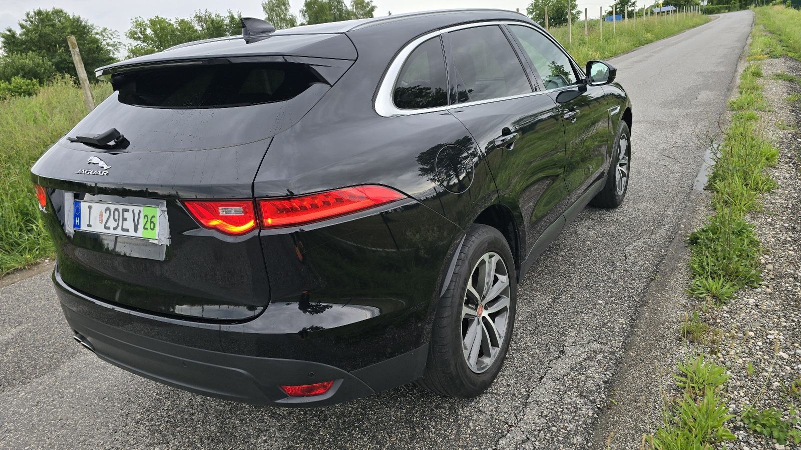 Jaguar F-Pace 2,0d 4wd automatik KARTICE-ZAMJENA, fotografija 5