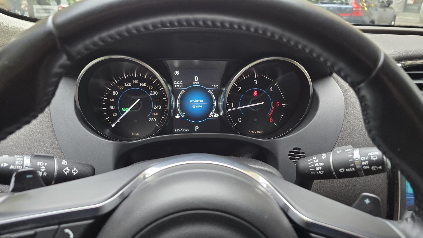 Jaguar F-Pace 2,0d 4wd automatik KARTICE-ZAMJENA, fotografija 7