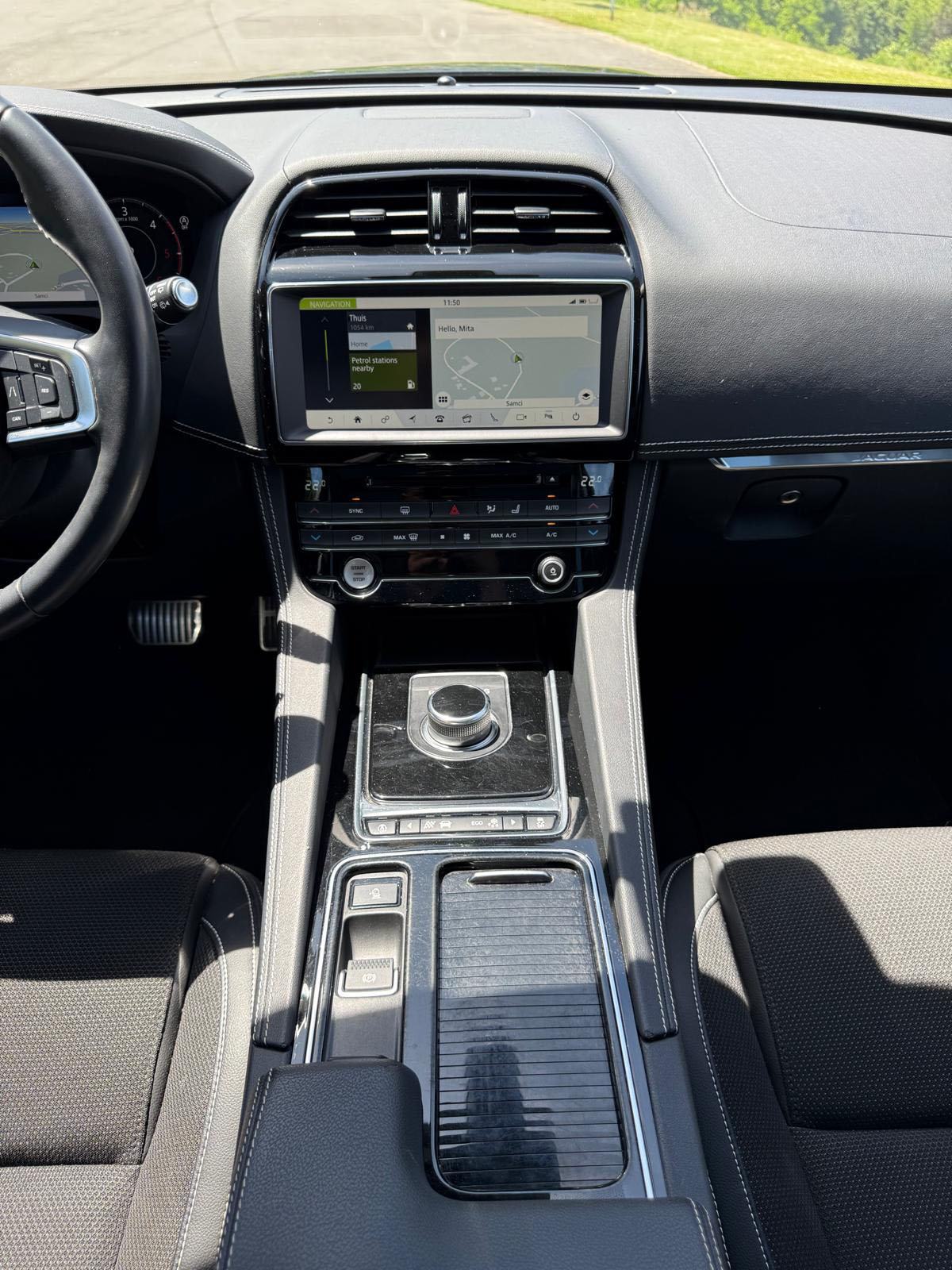 Jaguar F-Pace 20d AWD R-Sport ⭐ 1 GODINA JAMSTVA ⭐, fotografija 18