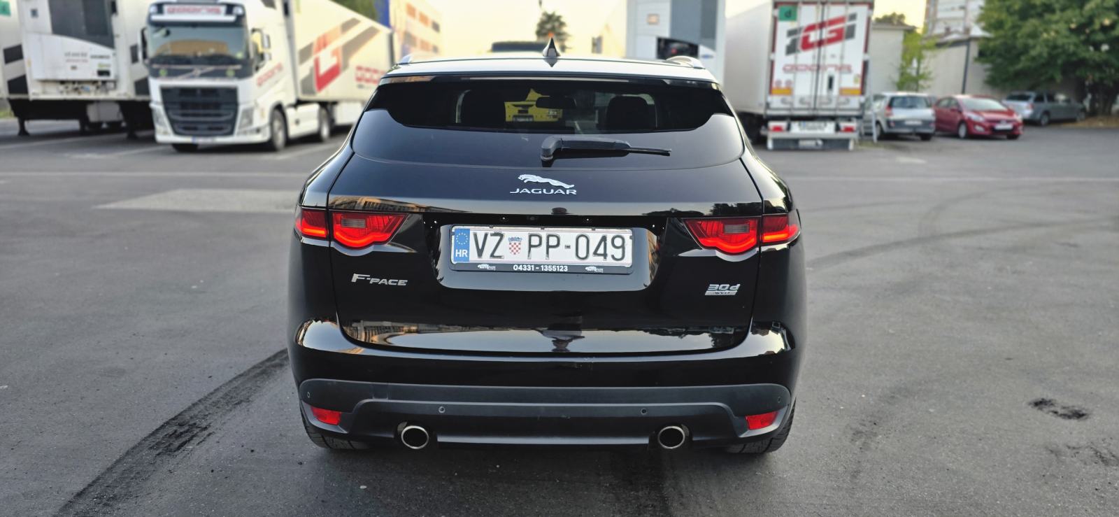 Jaguar F-Pace 3.0 D R-SPORT-LED-PANORAMA, fotografija 4