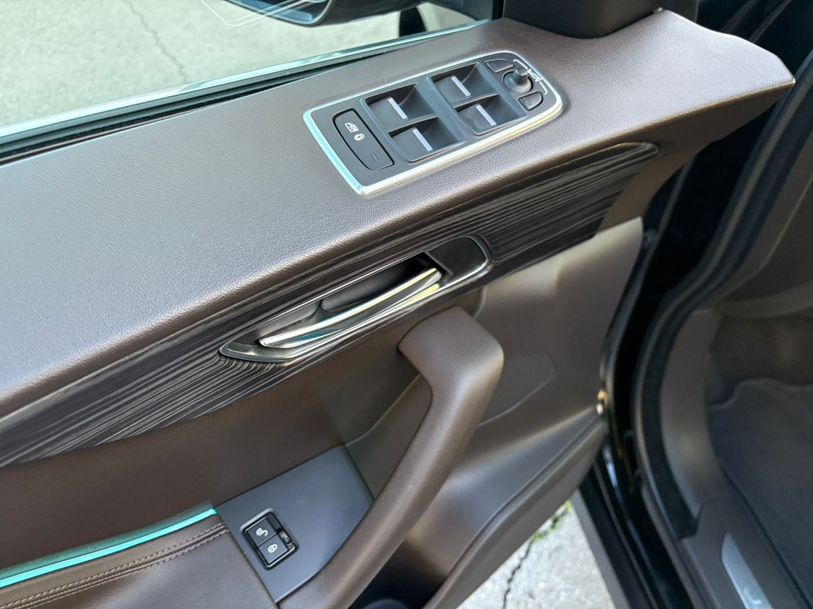 Jaguar F-Pace 3.0 D ● 2017.god. ● u sustavu PDV-a, fotografija 19
