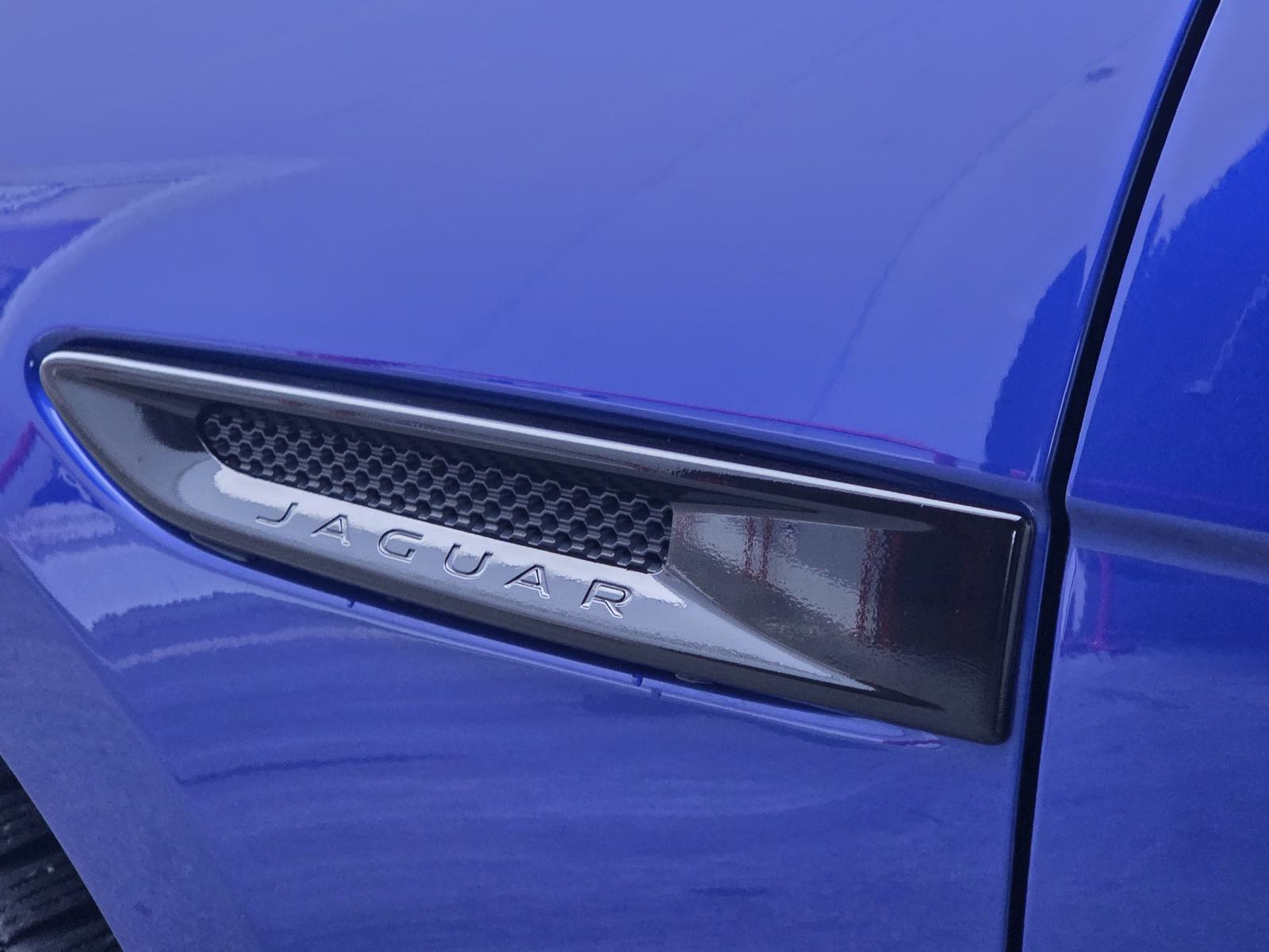 Jaguar F-Pace 3.0 D SPORT automatik,LED,NAVI,ALU 22",AMBIENT,VIRTUAL, fotografija 15