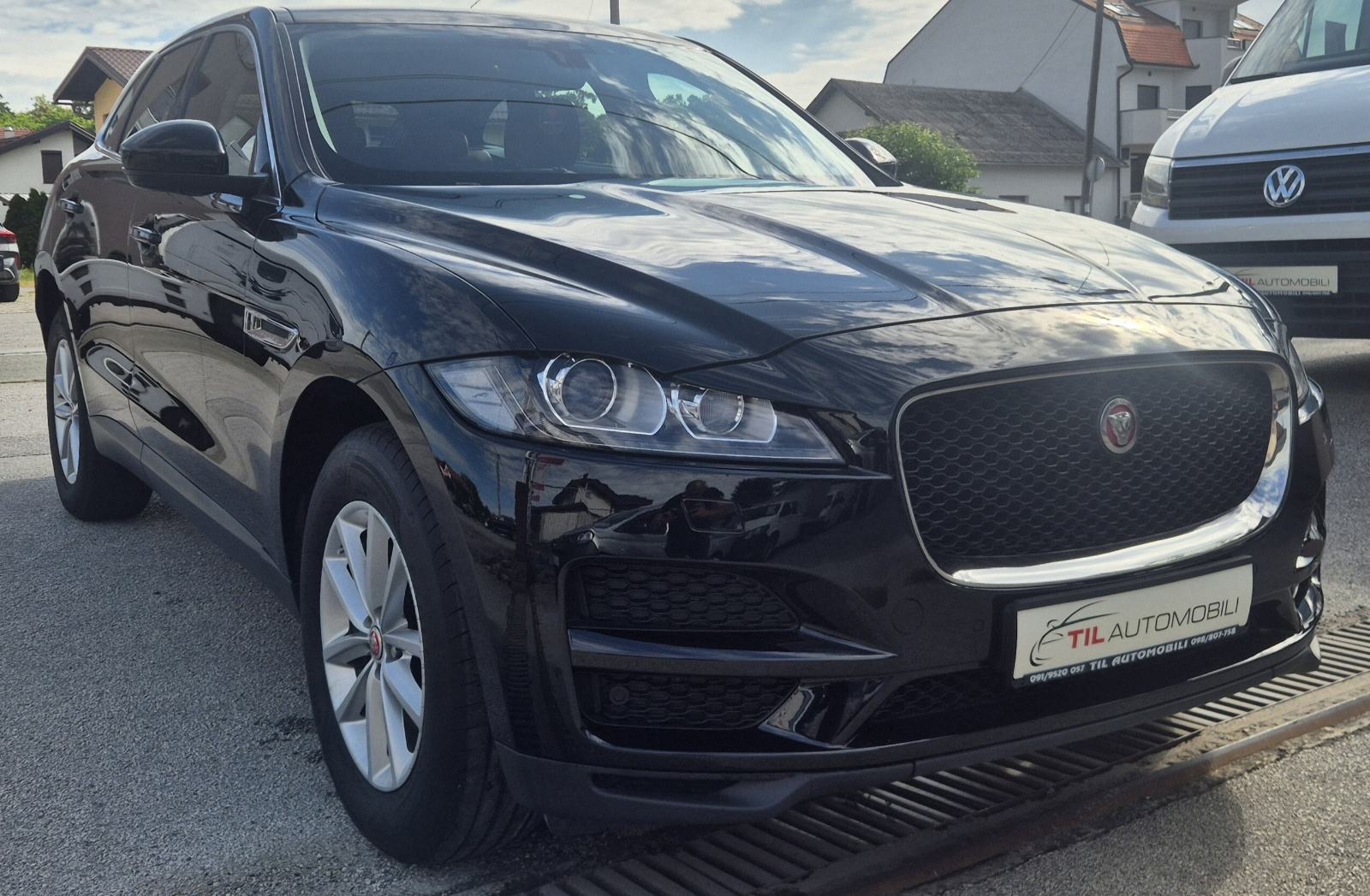 Jaguar F-Pace,AUTOMATIK,KOŽA,LED,KLIMA,PDC,KAMERA..., fotografija 2