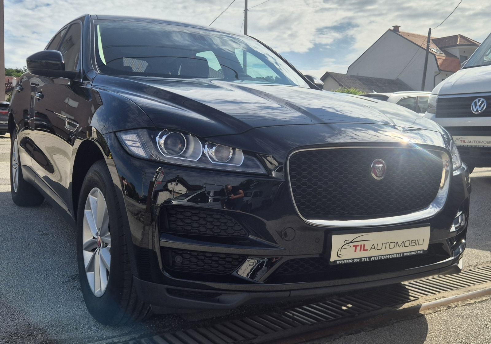 Jaguar F-Pace,AUTOMATIK,KOŽA,LED,KLIMA,PDC,KAMERA..., fotografija 11