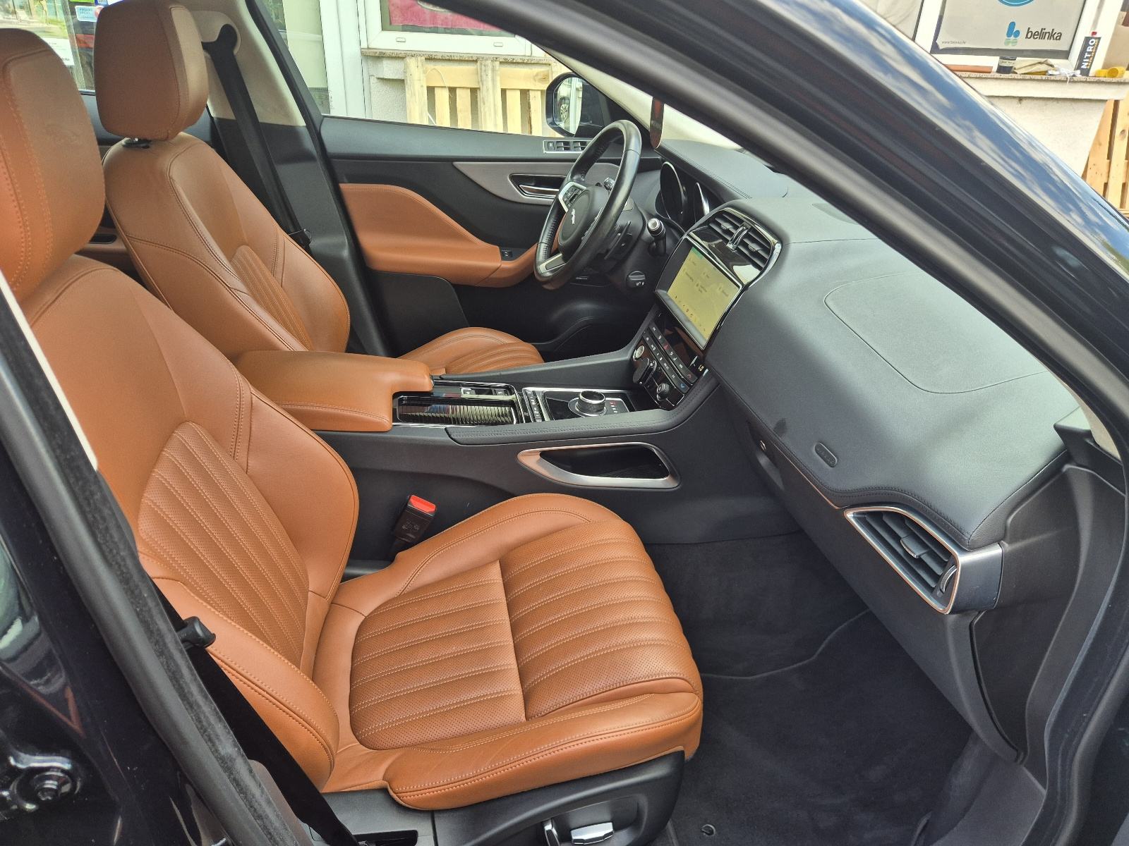 Jaguar F-Pace,AUTOMATIK,KOŽA,LED,KLIMA,PDC,KAMERA..., fotografija 15