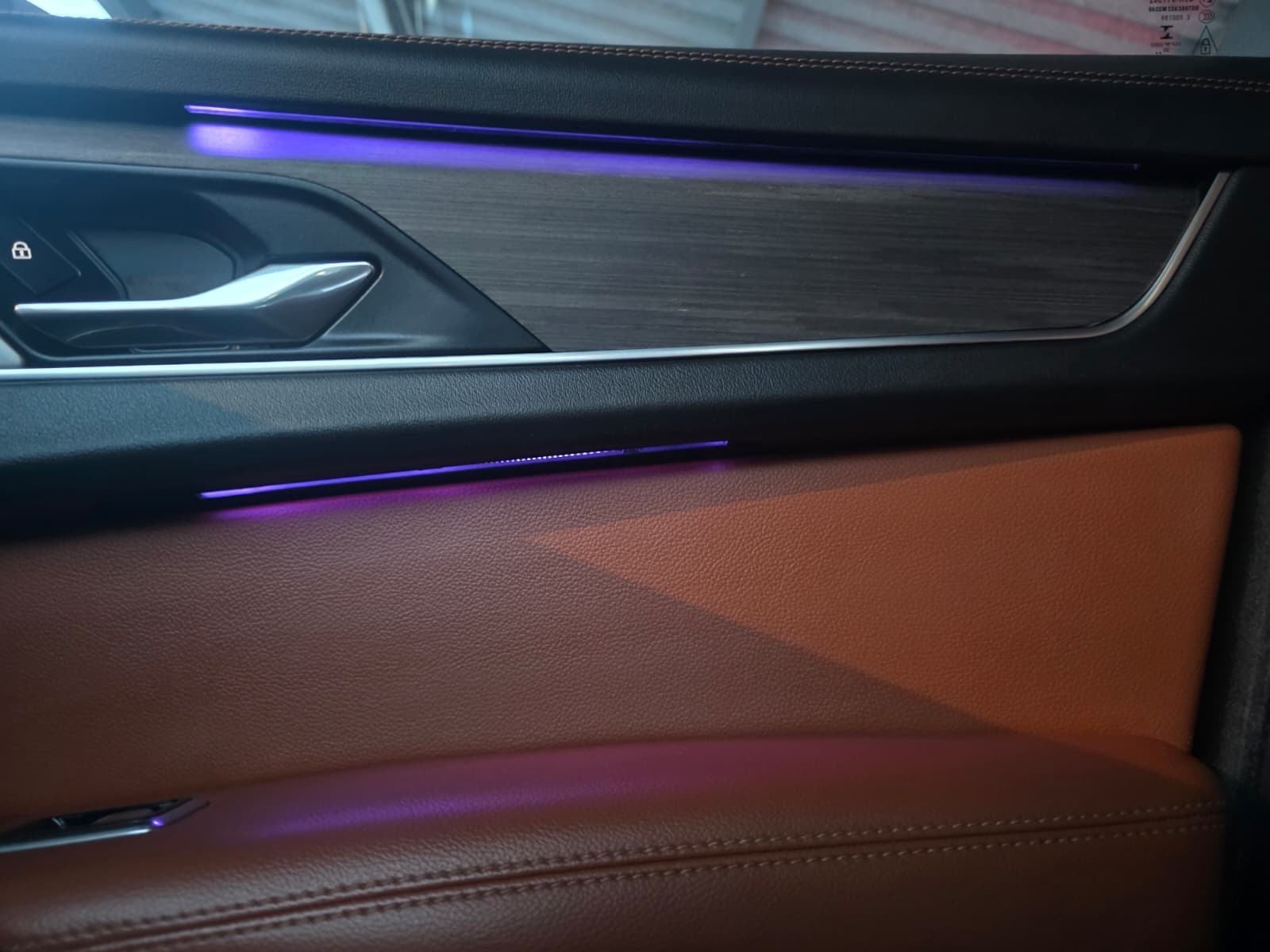 JAGUAR F-PACE D200 AWD-R DYNAMIC-HR.AUTO-1.VLASNIK-NOVI MODEL, fotografija 19