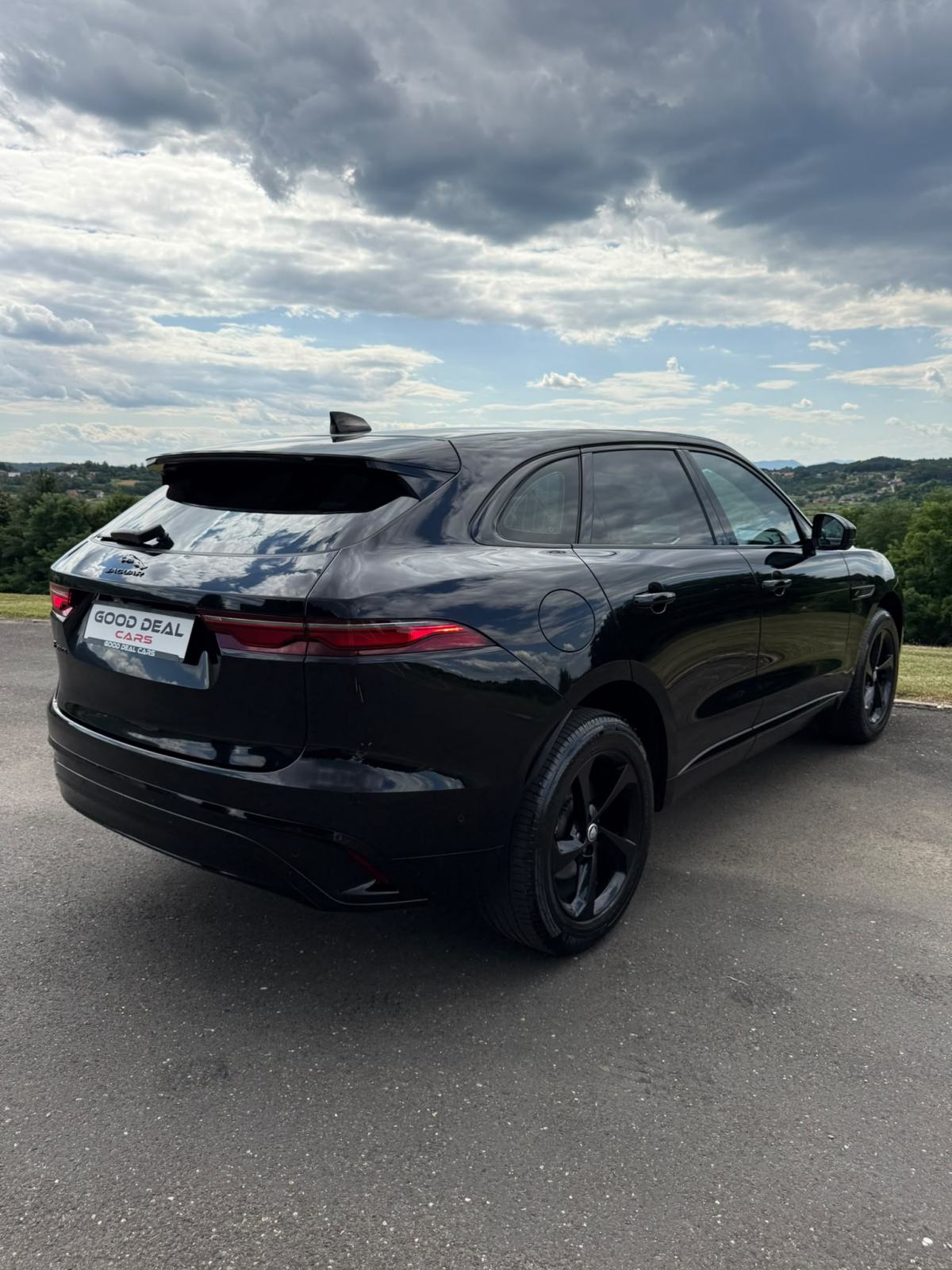 JAGUAR F-PACE D200 R-DYNAMIC S AWD BLACK EDITION ⭐ 1 GODINA JAMSTVA ⭐, fotografija 5