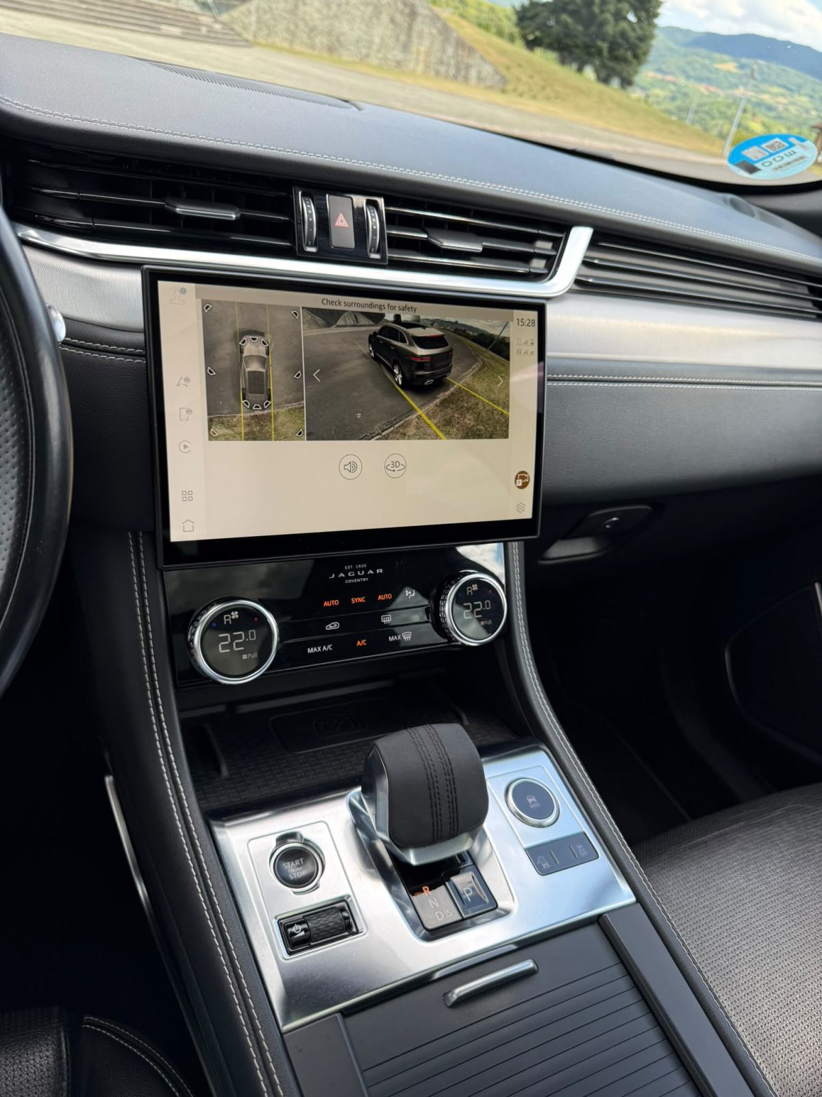 JAGUAR F-PACE D200 R-DYNAMIC S AWD BLACK EDITION ⭐ 1 GODINA JAMSTVA ⭐, fotografija 18