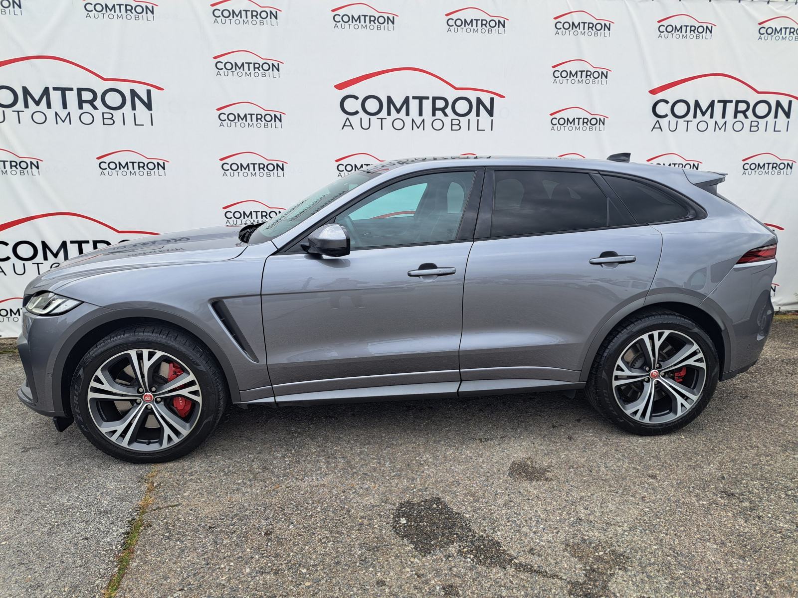 Jaguar F-Pace 5.0T P550**SVR**AWD**NIJE UVOZ**24 MJ. GARANCIJA**, fotografija 4